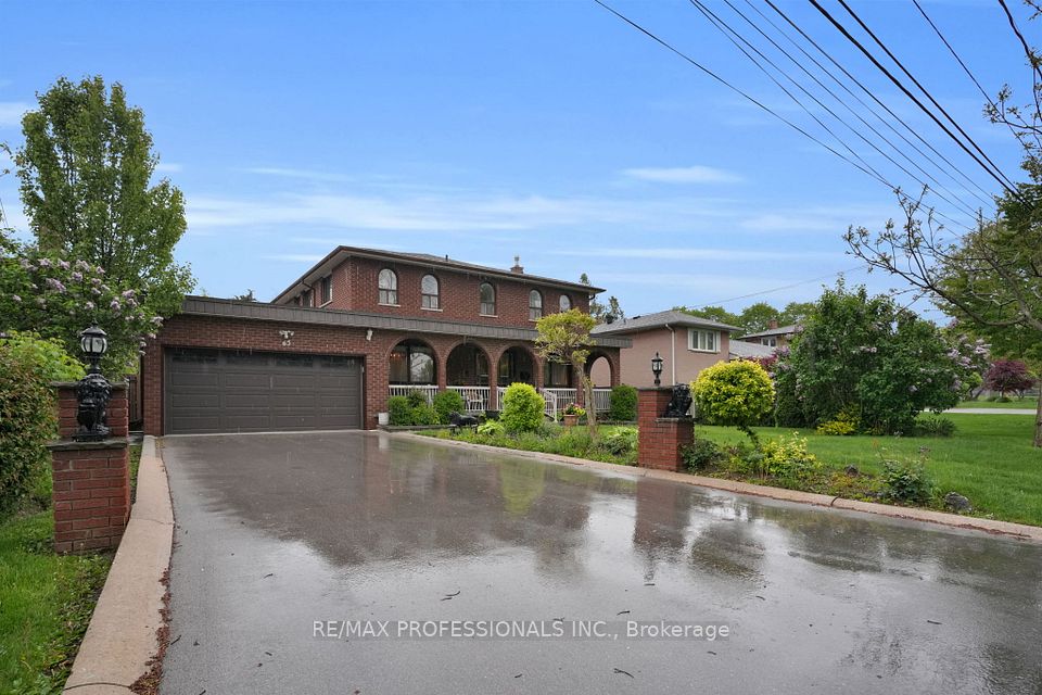 65 Strathburn