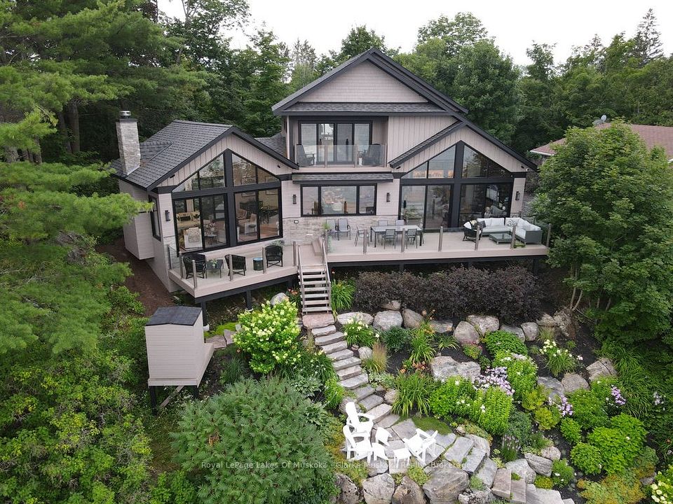 305 Wapaska