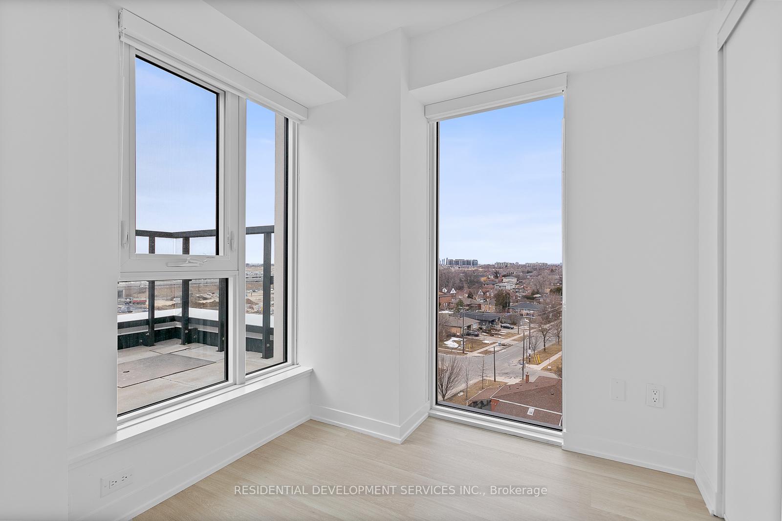 2 Bedrooms Condo at 500 Wilson,  Toronto For sale