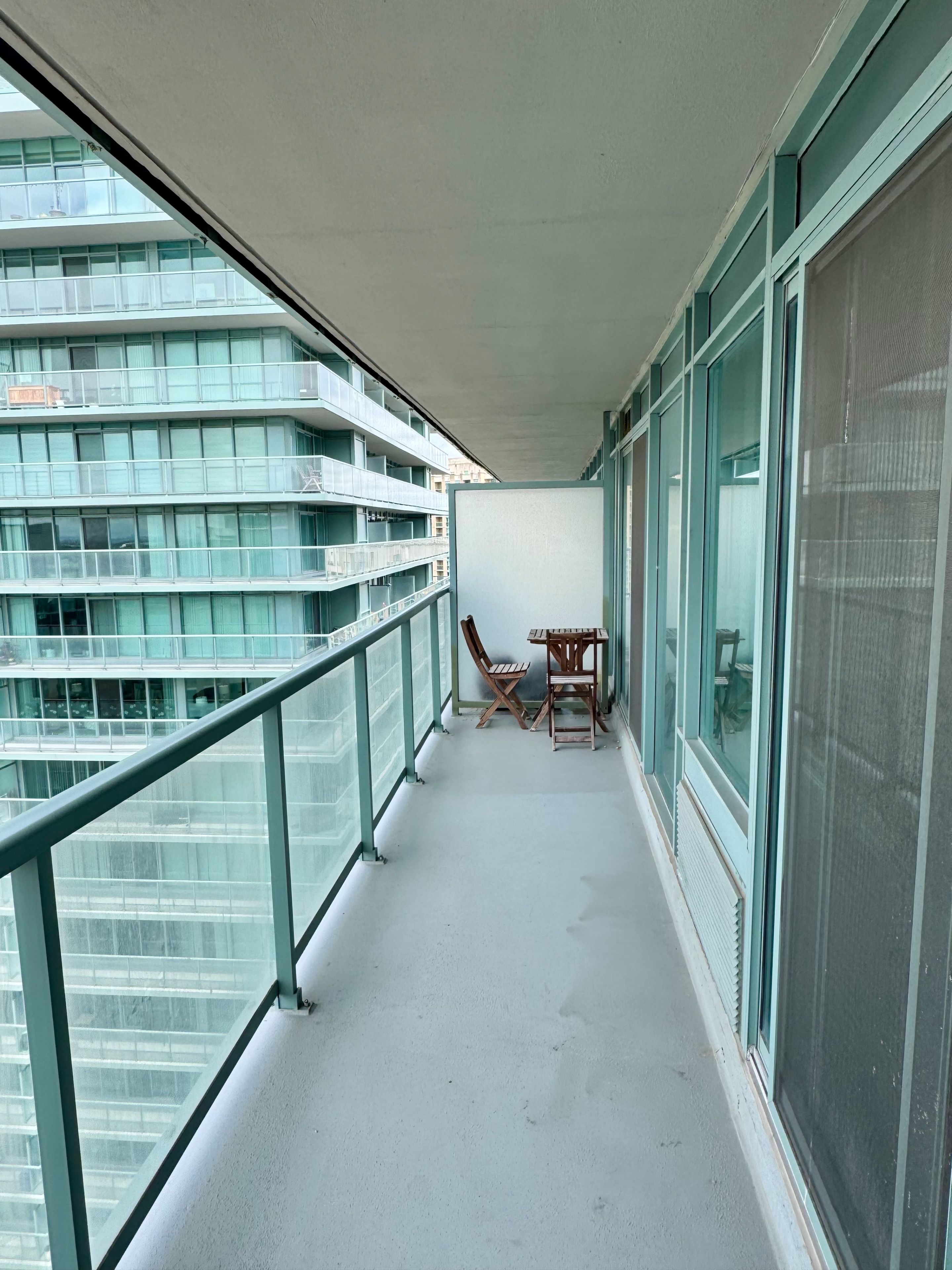 5500 Yonge Street 2409