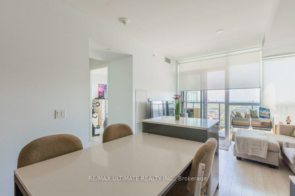 2 Bedrooms Condo at 1461 Lawrence, Toronto For sale
