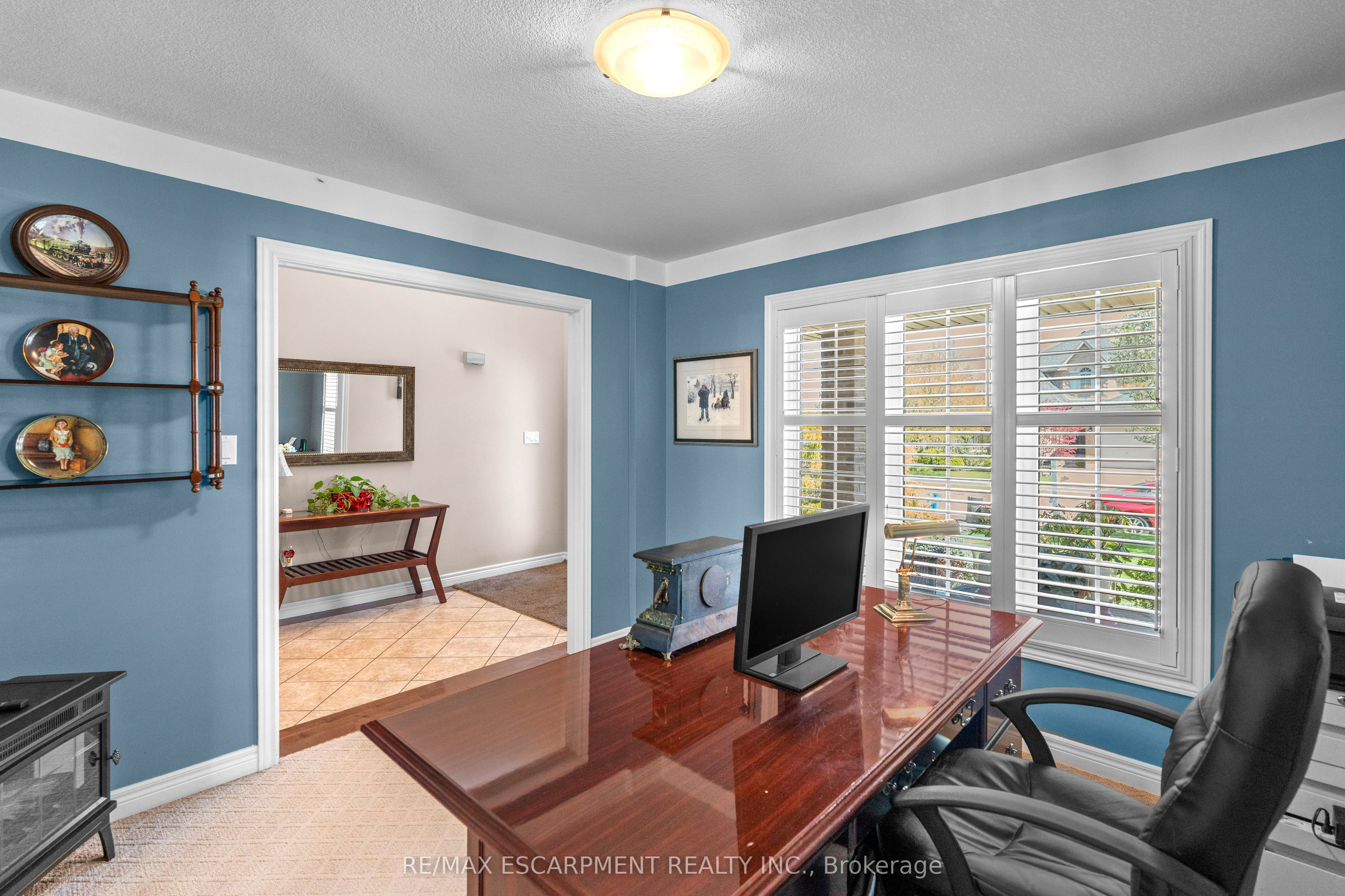 28 Edgecroft Crescent