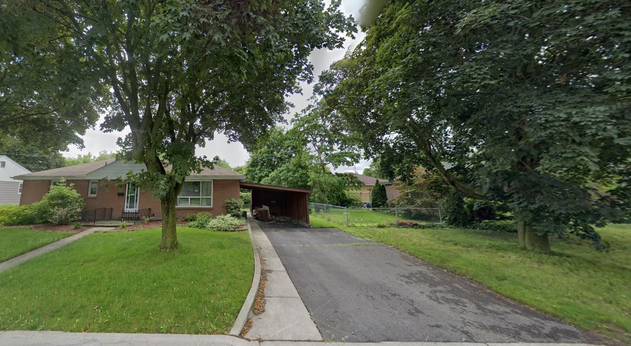 711 VICTORIA Street London East, Ontario Great opportunity to own this well built, 3+2 bedroom, 2 bath, brick bungalow with 80 ft frontage, in the heart of the city in quite "Carling" neighbourhood, backing onto the smith park. Featuring: Main level 3 bedrooms, full washroom, kitchen, hardwood flooring in living room, formal dining room with extra wide windows, Lower level fully finished w/ 2 more Bedrooms, second full bathroom, kitchen, laundry and could easily be separate suite. 3 car parkings. "High demand rental area" , just 8 Minutes to Fanshawe College, 7 minutes to Western University, 6 min. to St. Joseph's Hospital, 12 min to Victoria Hospital & Children's Hospital. Property currently rented, great cash cow. Add this investment to your portfolio or Live upstairs and collect rent from the lower level. Pictures were taken prior to the tenant move in. Vacant possession available with 30 day closing!