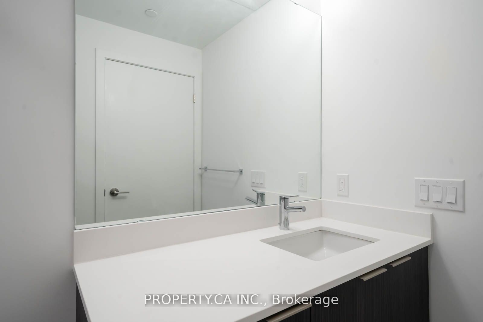 8 Olympic Garden Drive, #1601