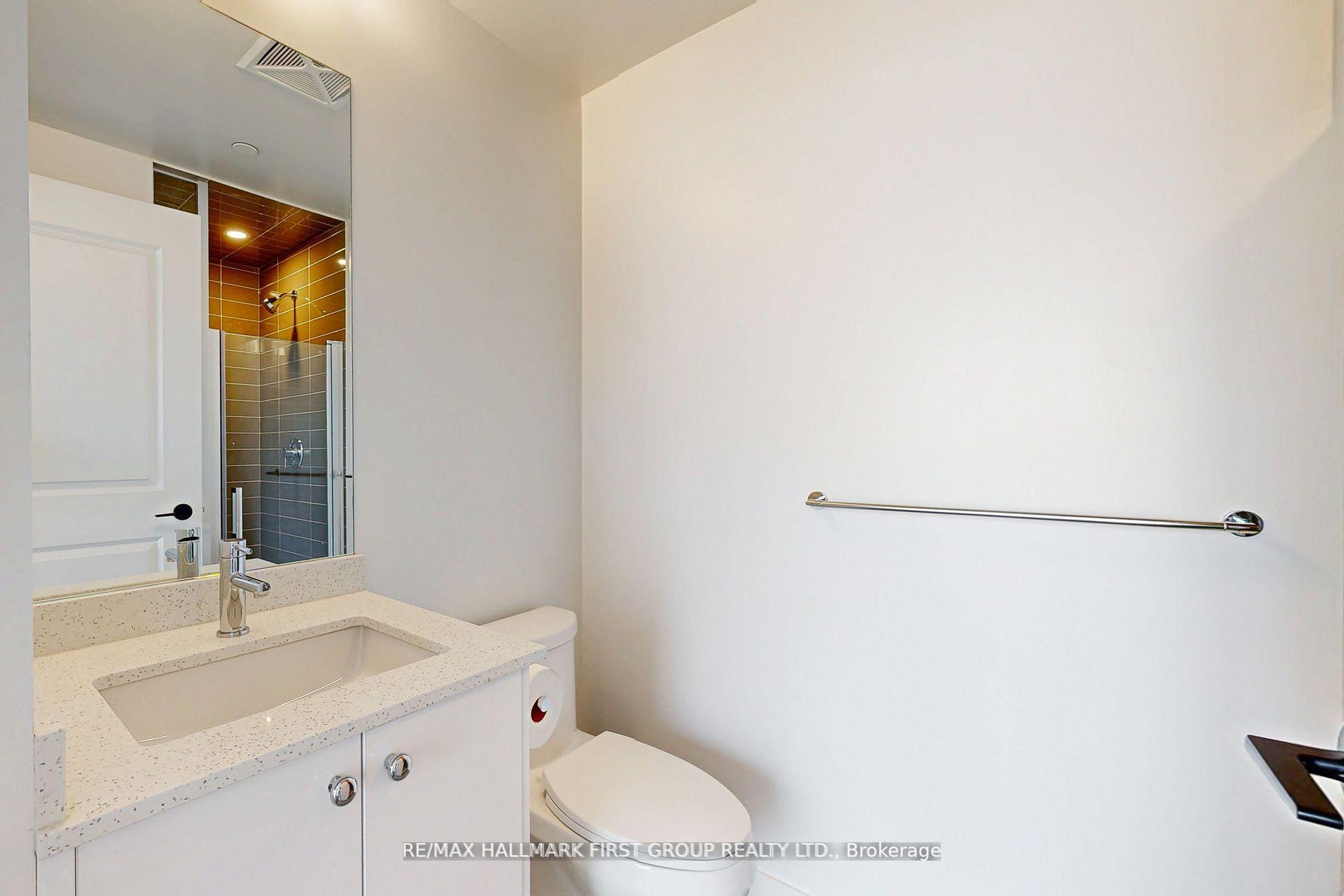 2 Bedrooms Condo at 2343 Khalsa, Oakville For sale