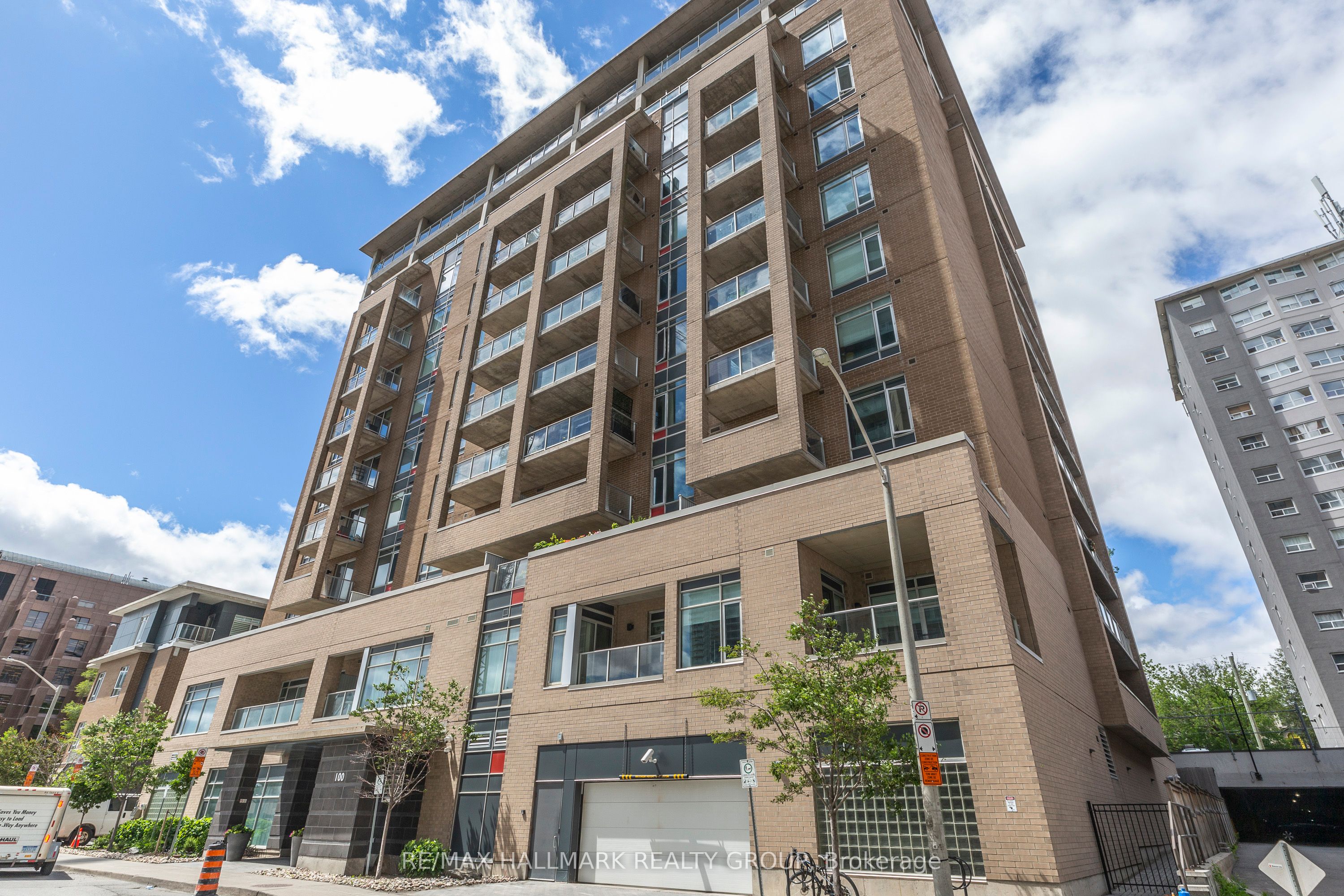 100 Champagne Avenue S #403, Dows Lake - Civic Hospital and Area 4503 - West Centre Town