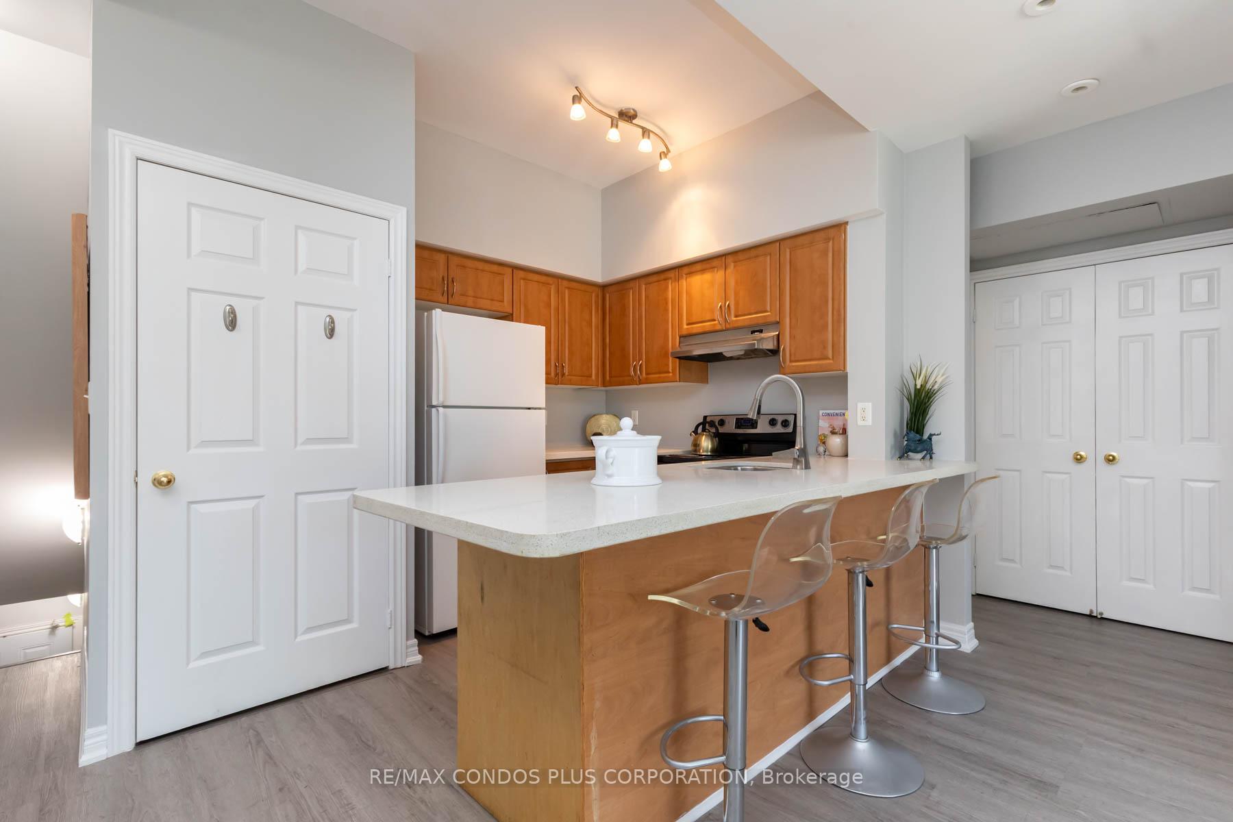 1 Bedroom Condo at 179 Bleecker, Toronto For sale