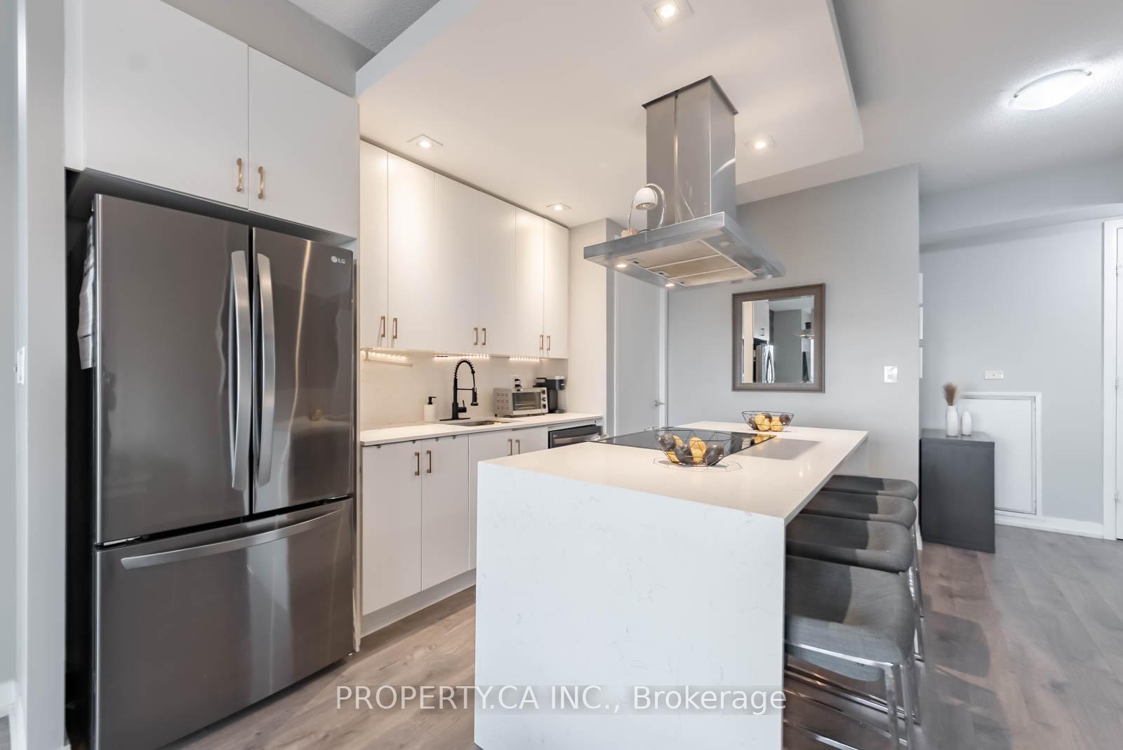 2 Bedrooms Condo at 165 Legion, Toronto For sale