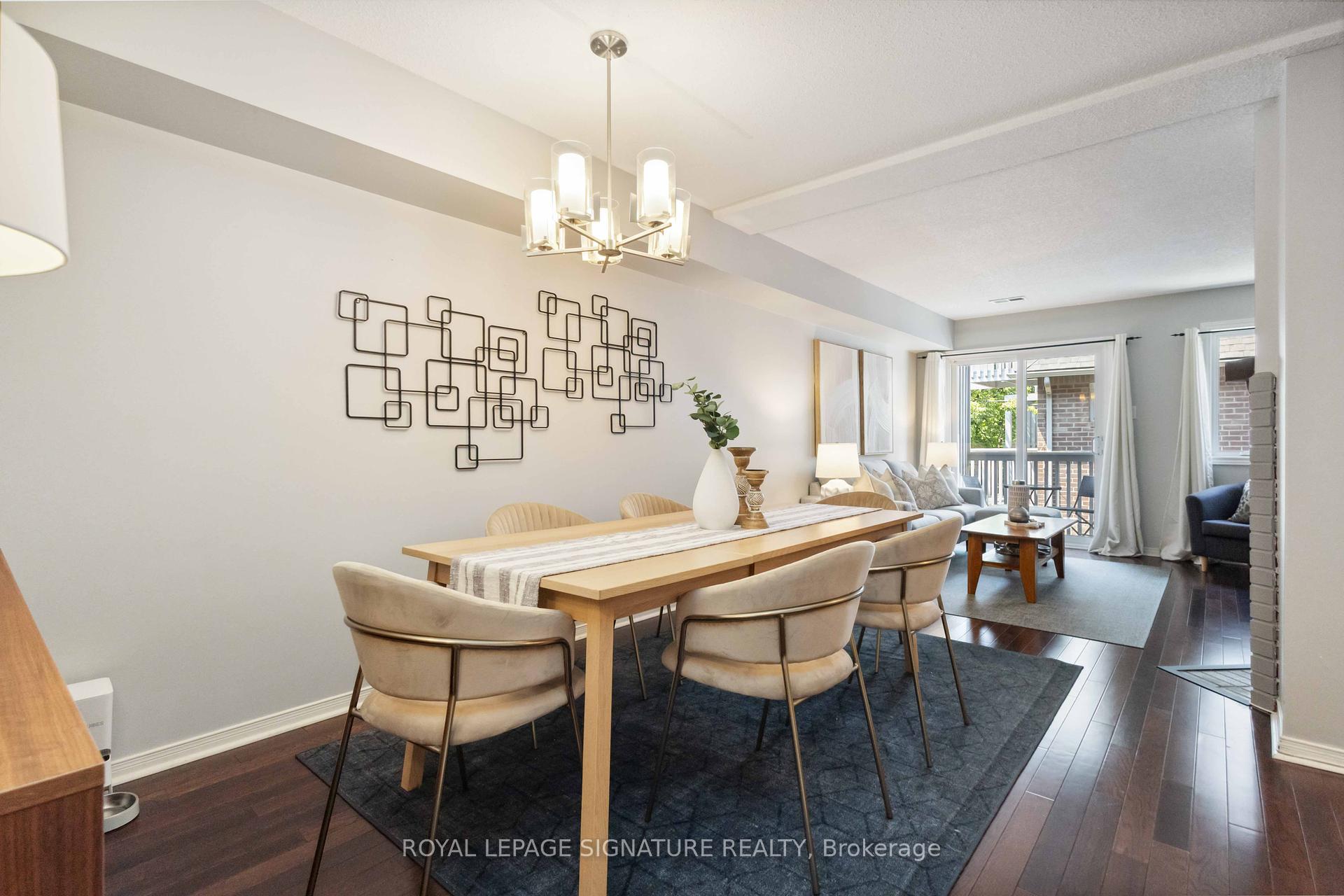 2 Bedrooms Condo at 36B Massey, Toronto For sale