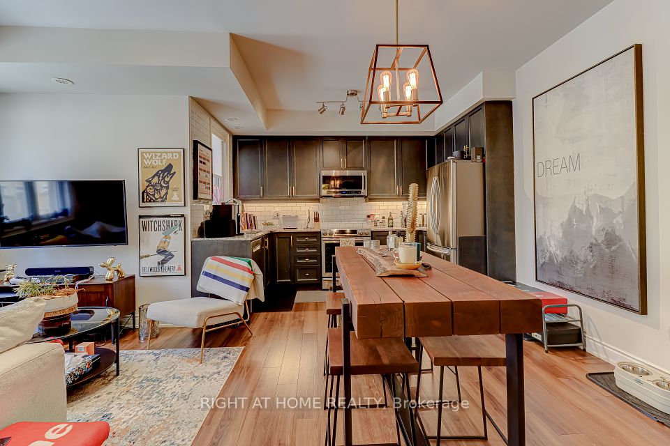 400 Hopewell