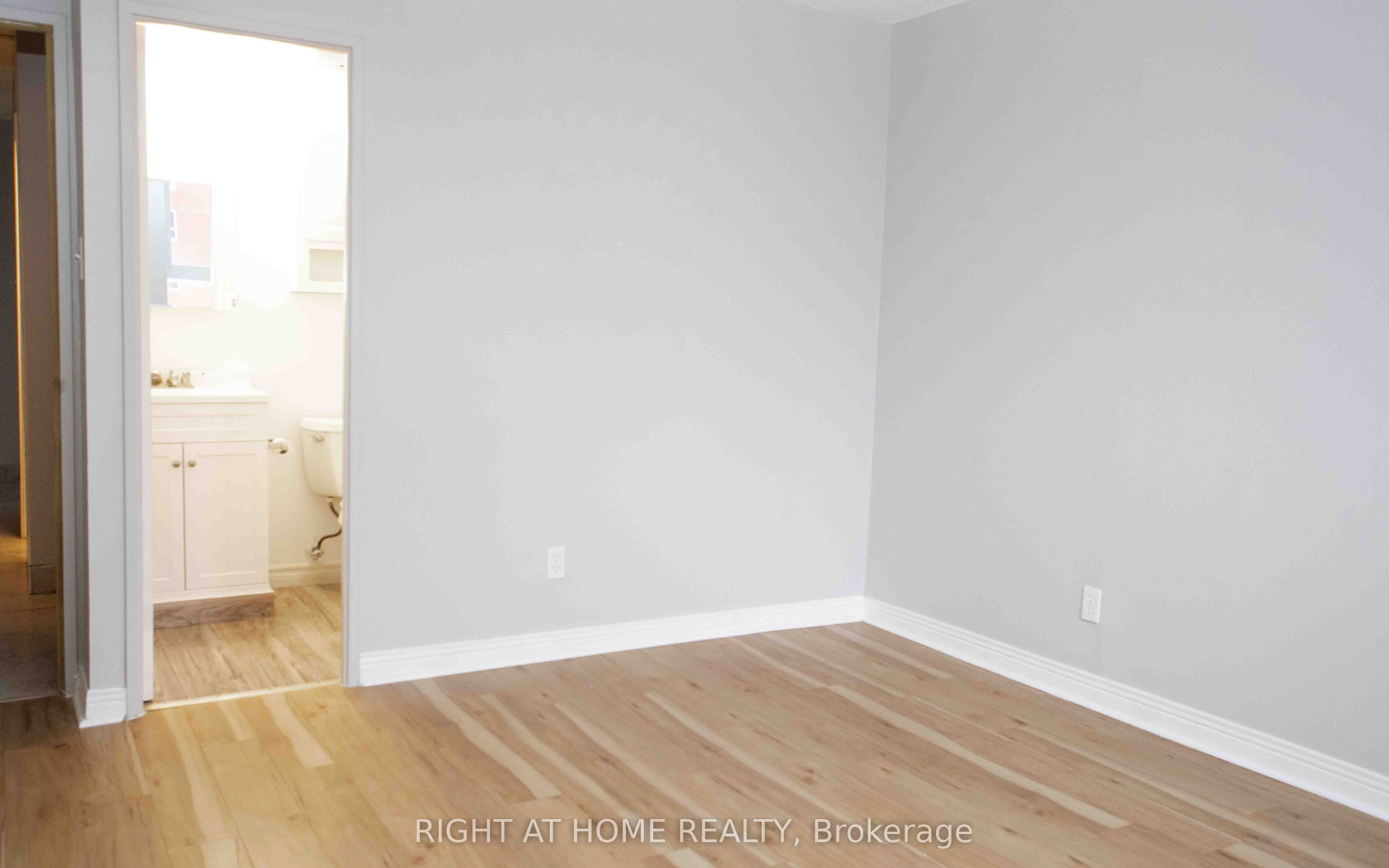 2020 JASMINE Crescent, #704