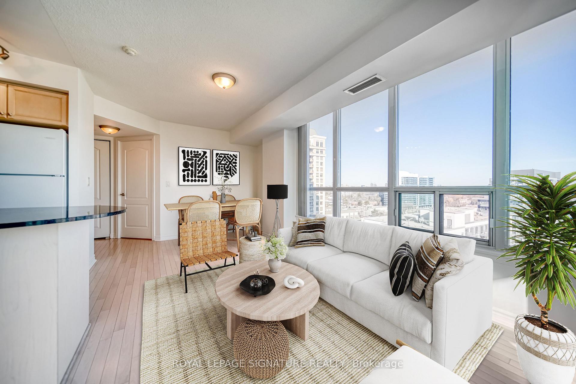 1 Bedroom Condo at 17 Barberry, Toronto For sale