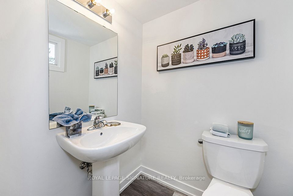 #18 - 1444 Upper Ottawa Street, Hamilton, ON L8W 1L3
