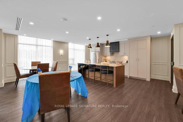 2 Bedrooms Condo at 450 Dundas, Hamilton For sale