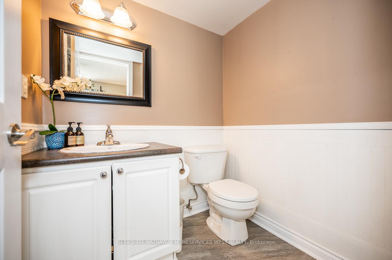 3 Bedrooms Condo at 1450 Glen Abbey,  Oakville For sale