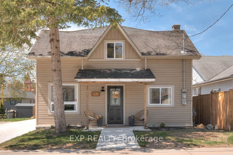 552 Alexander