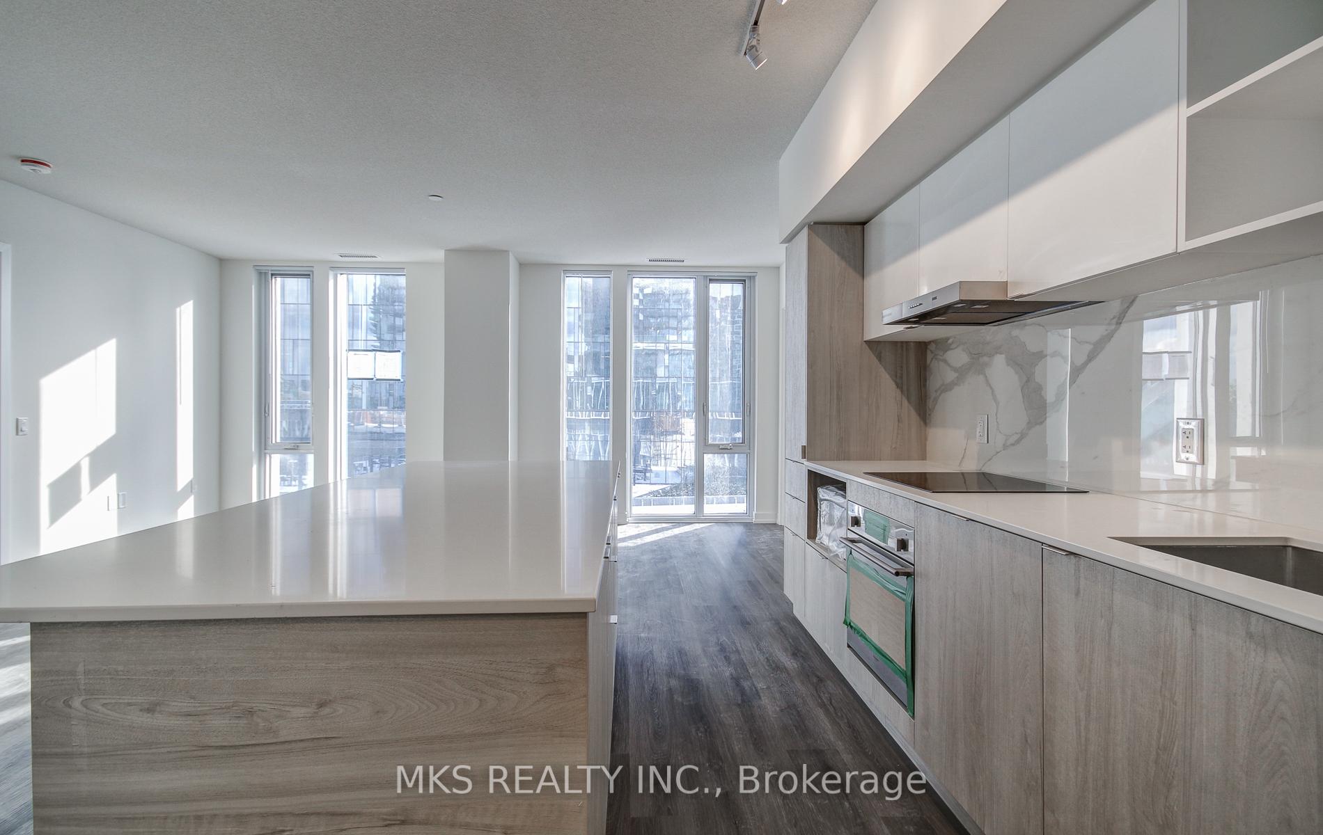 3 Bedrooms Condo at 138 Downes,  Toronto For sale