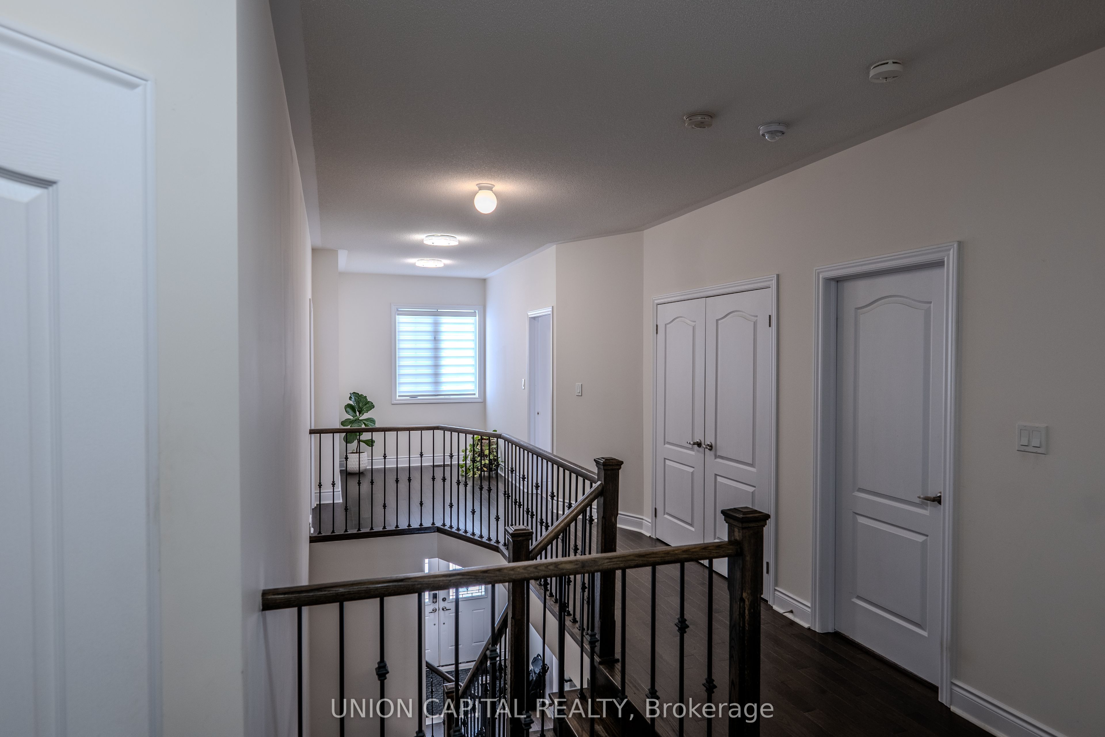 918 Ernest Cousins Circle, Newmarket, ON L3X 0B7
