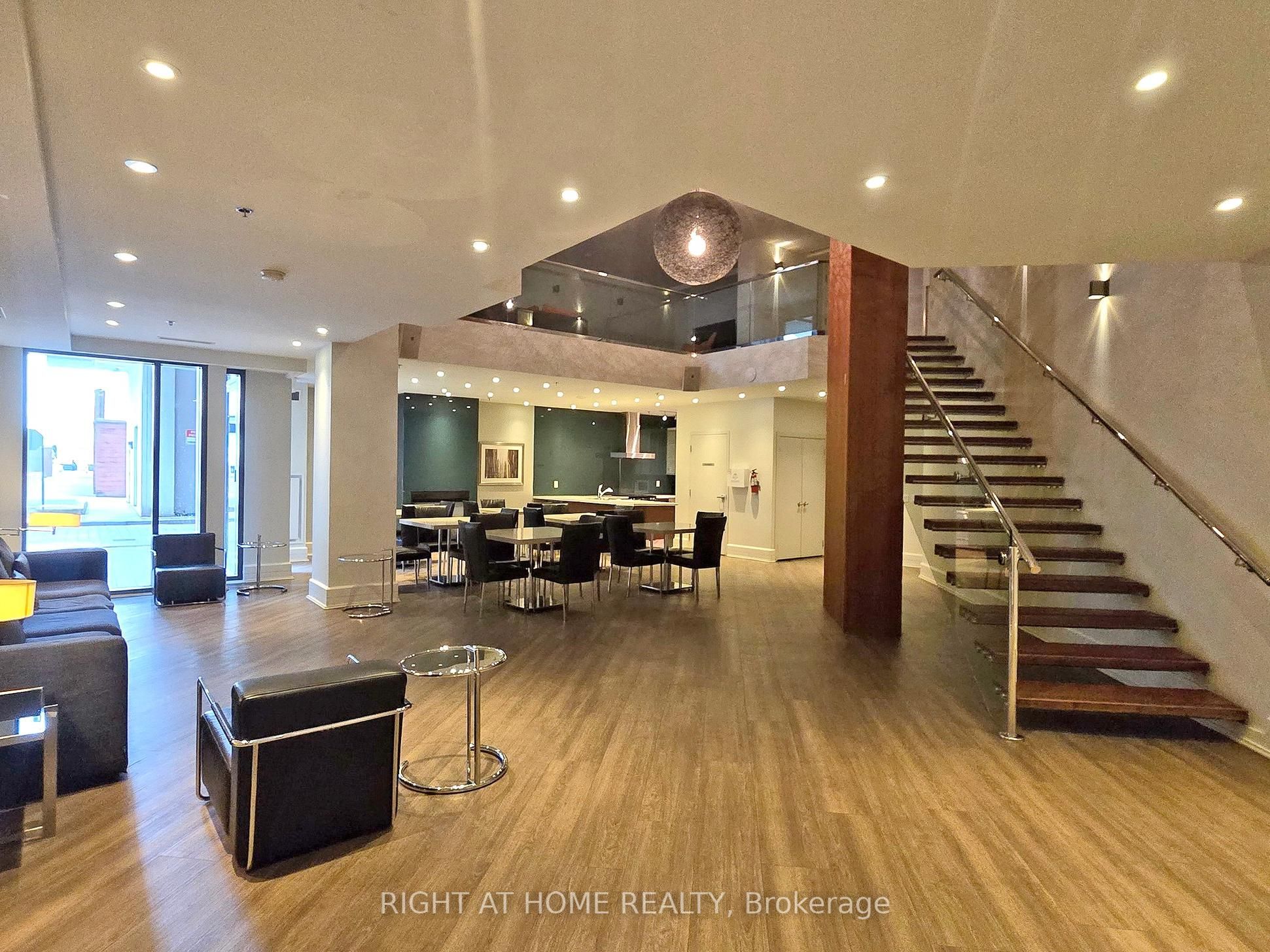 111 Elizabeth Street, #1702