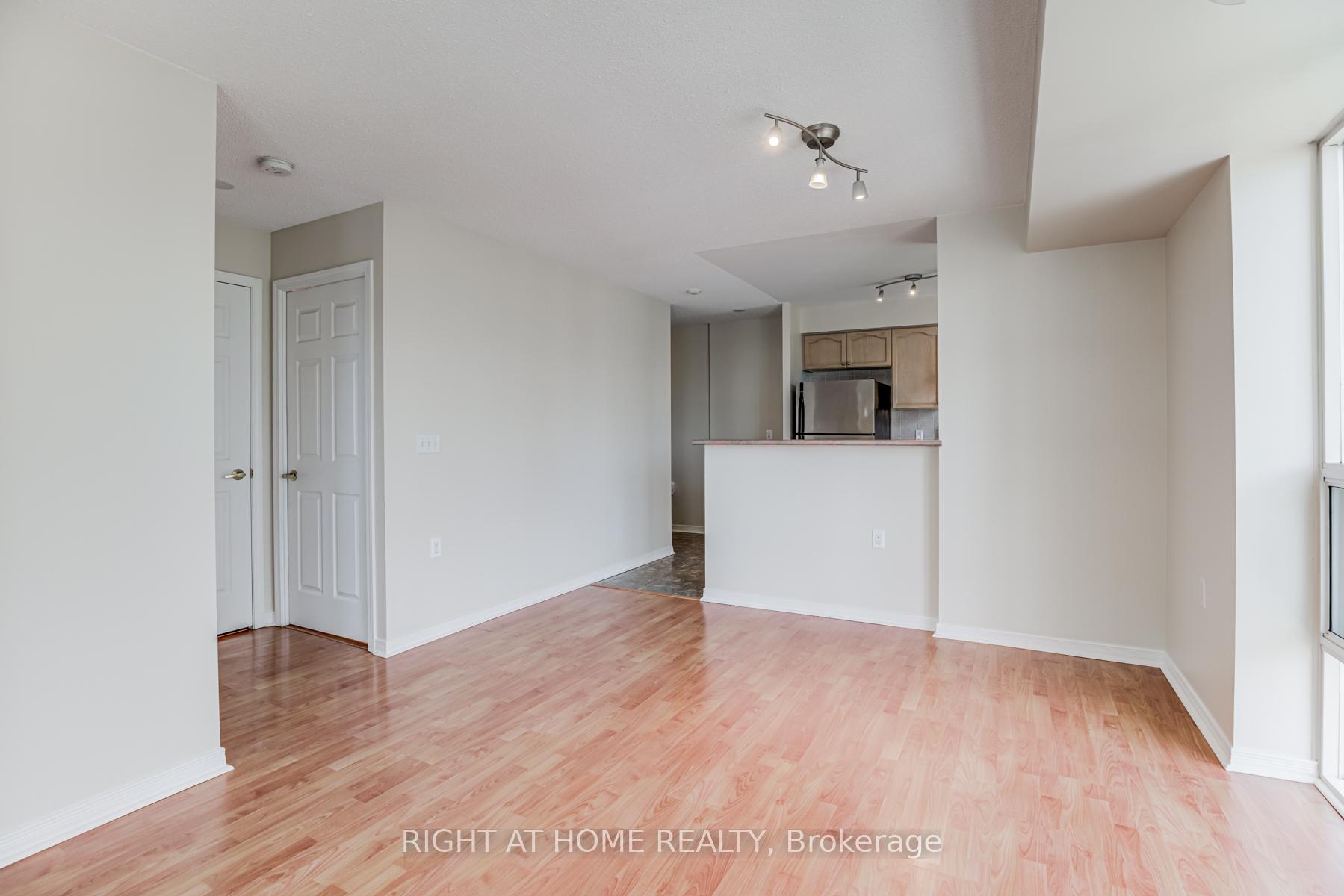 1 Bedroom Condo at 28 Olive, Toronto For sale