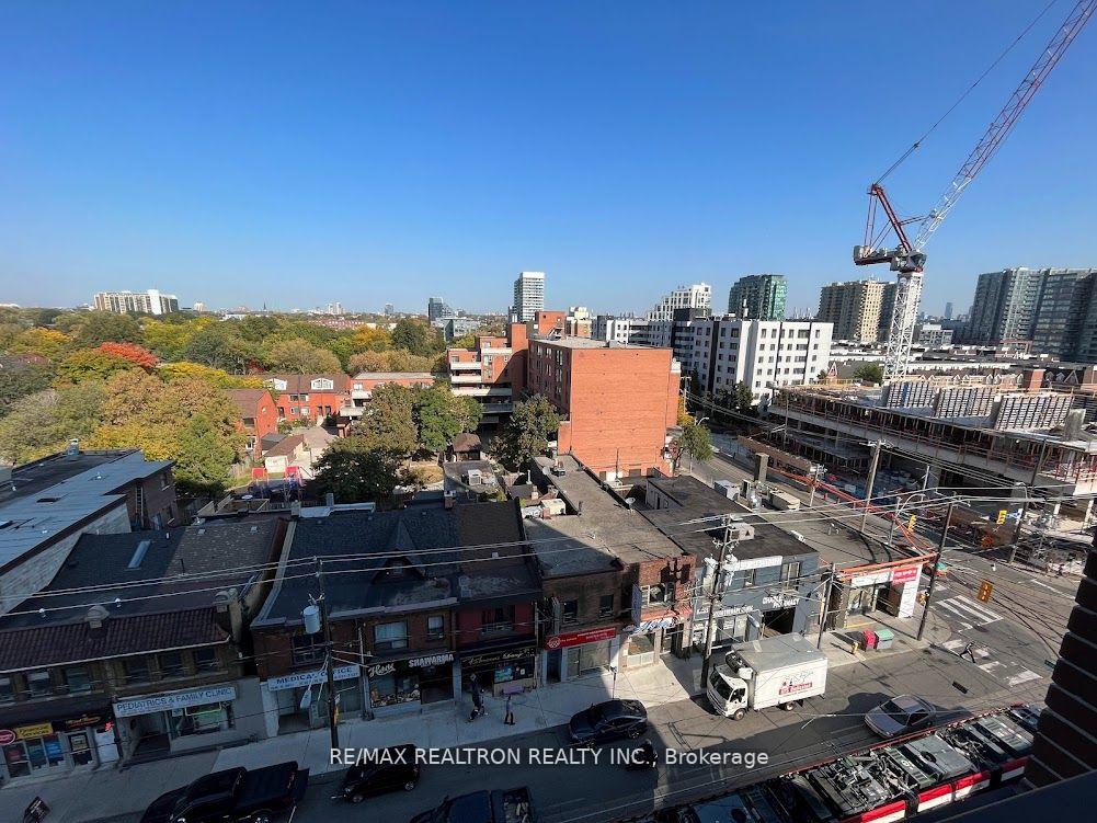1 Bedroom Condo at 270 Dufferin, Toronto For sale