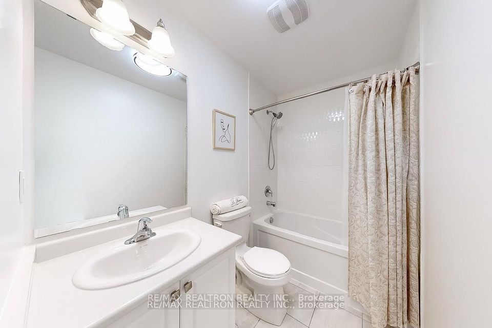 https://trreb-image.ampre.ca/RSb3JAq2pWvVQaNz_WhiKt77_45pUDZBIdmOfI2ioFk/rs:fit:960:960/wm:.5:so:0:50:.4/wmsh:10/wmt:PHNwYW4gZm9yZWdyb3VuZD0nd2hpdGUnIGZvbnQ9JzY4Jz5SRS9NQVggUkVBTFRST04gUkVBTFRZIElOQy4sIEJyb2tlcmFnZTwvc3Bhbj4/L3RycmViL2xpc3RpbmdzLzQwLzk1LzI3Lzk3L3AvMjBhZDllMWQtODI0Ny00N2JkLTgwYTktYjFjY2VmNTA5ZjAzLmpwZw.jpg
