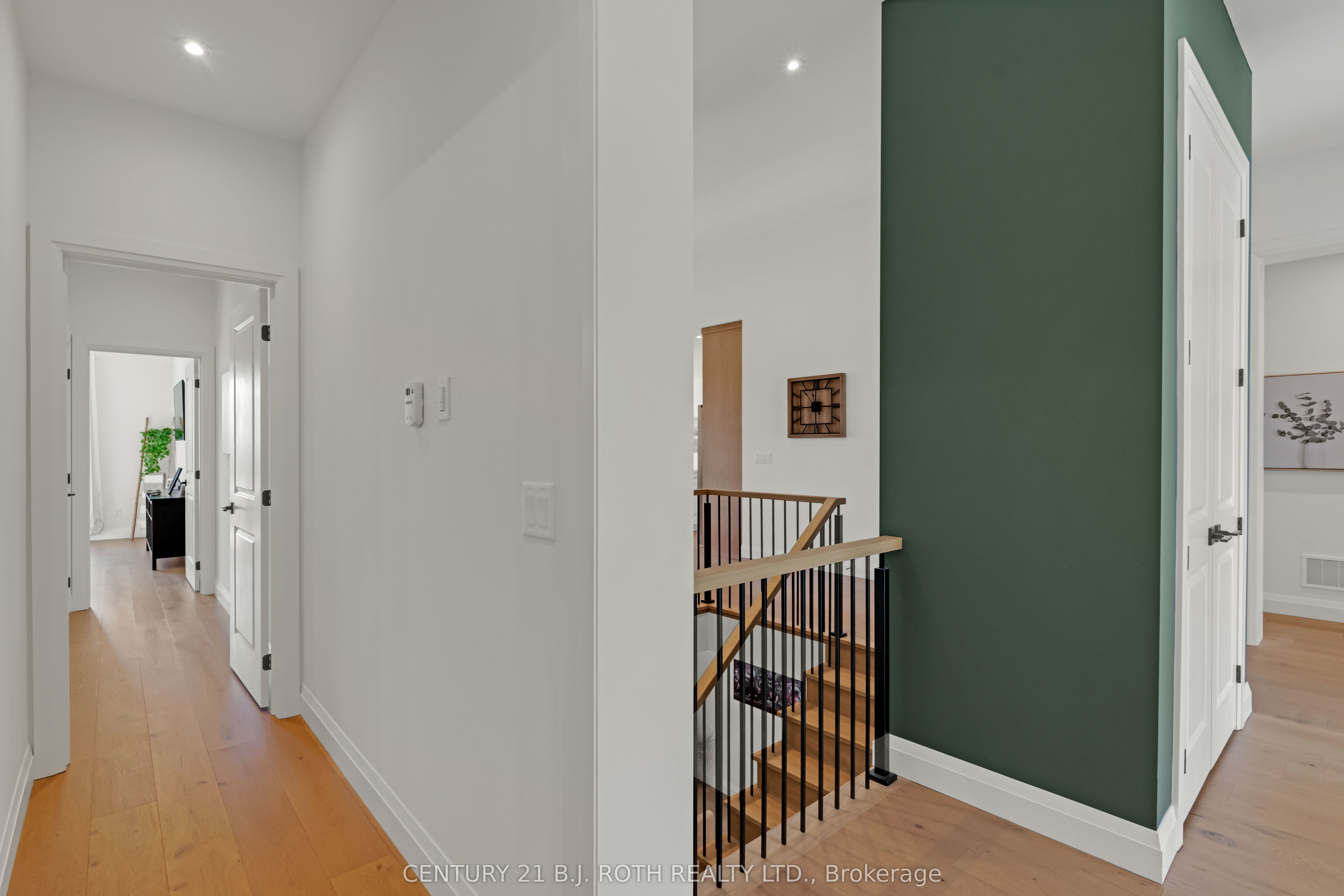 27 Poplar Crescent, Oro-Medonte, ON L0L 1T0