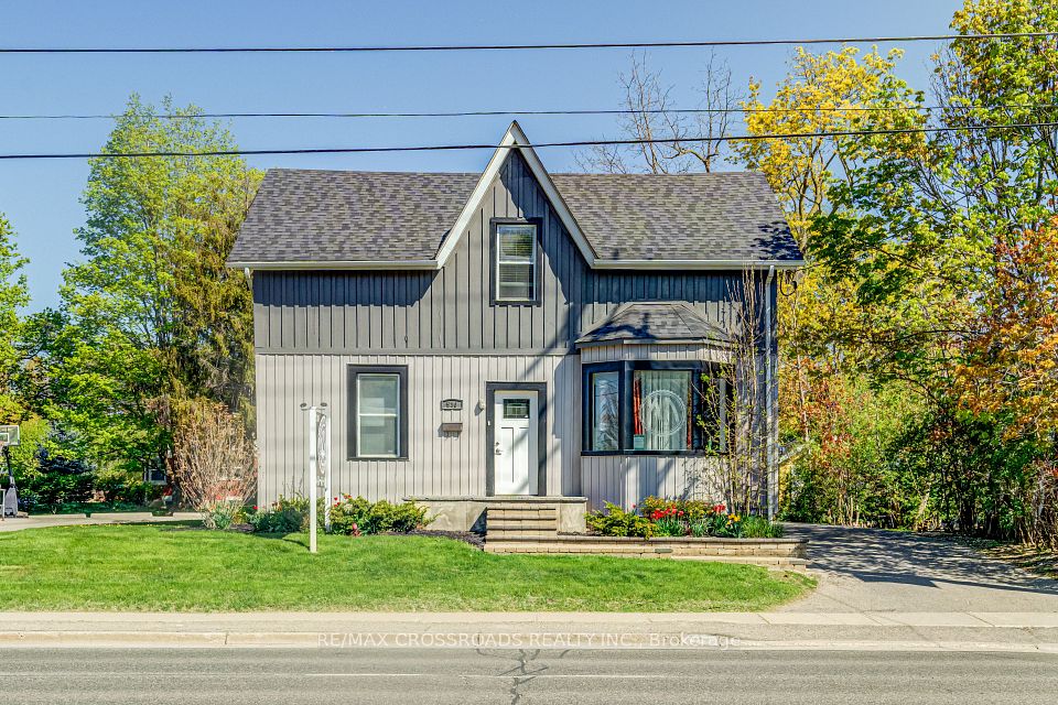 530 Kingston