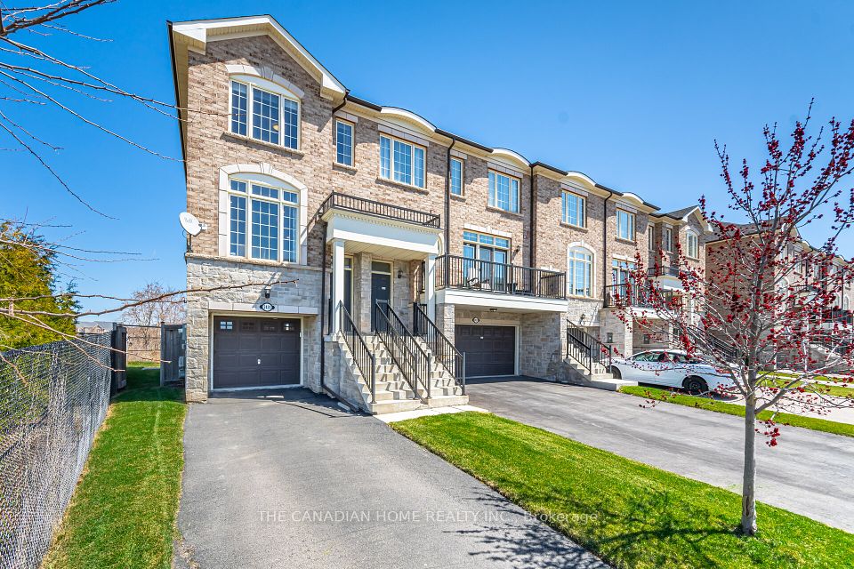 2439 Baronwood