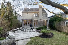 40 Munro Boulevard