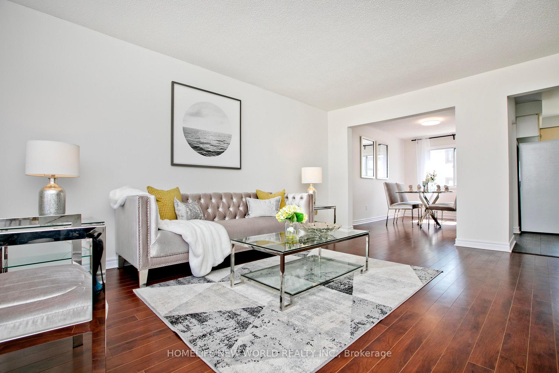 4 Bedrooms Condo at 24 Fundy Bay,  Toronto For sale