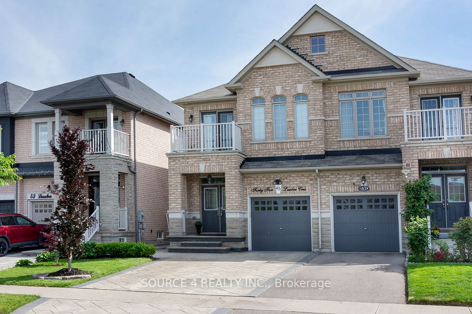 45 Lesabre Crescent