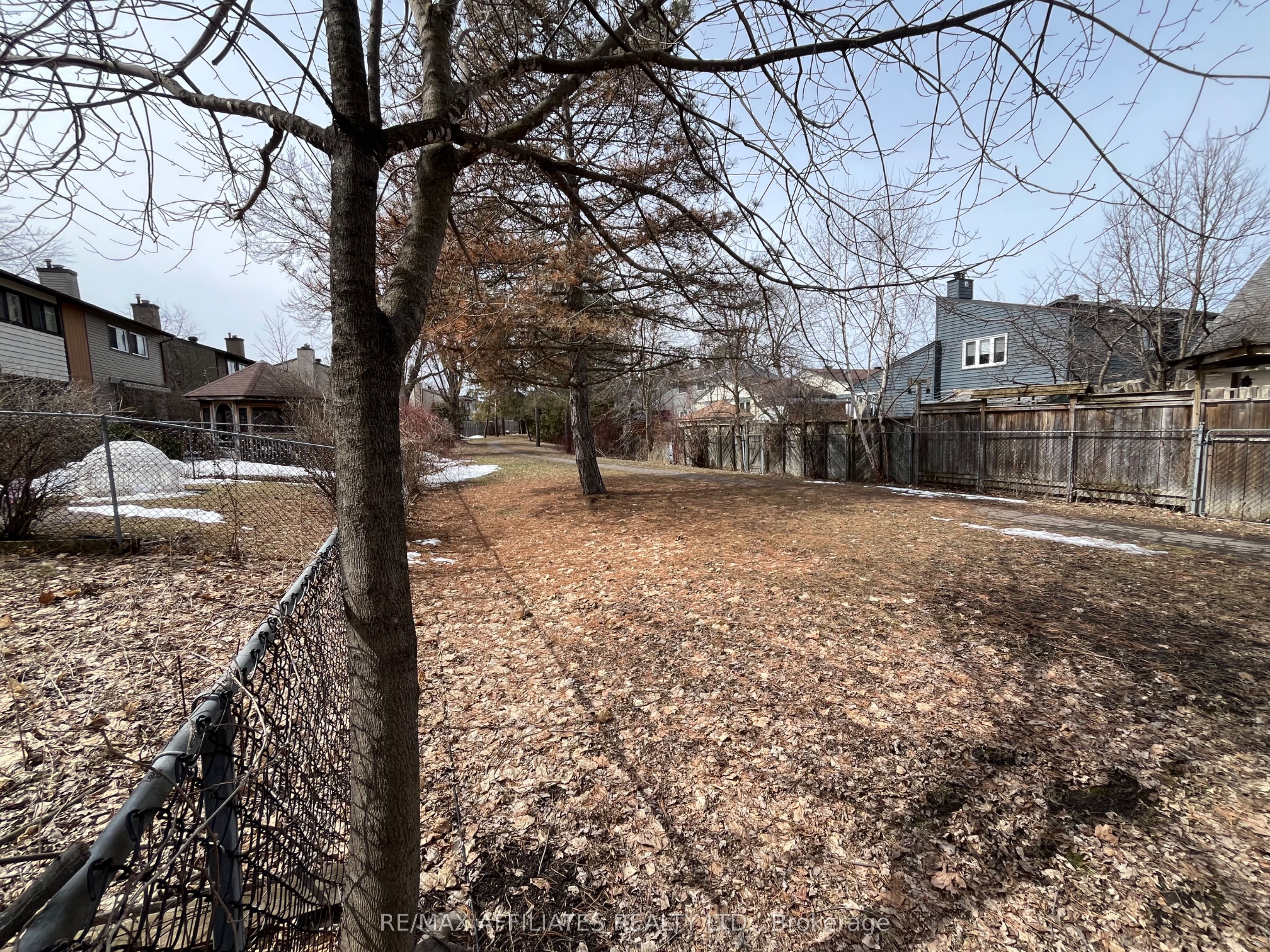 7913 Jeanne D'arc Boulevard, OrleansConventGlenandArea, ON K1C 2C7