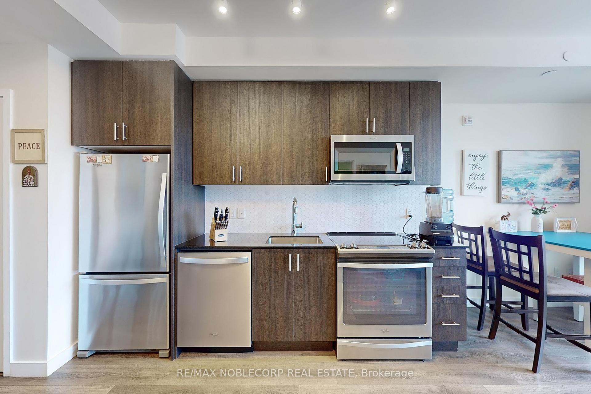 1 Bedroom Condo at 210 Sabina, Oakville For sale