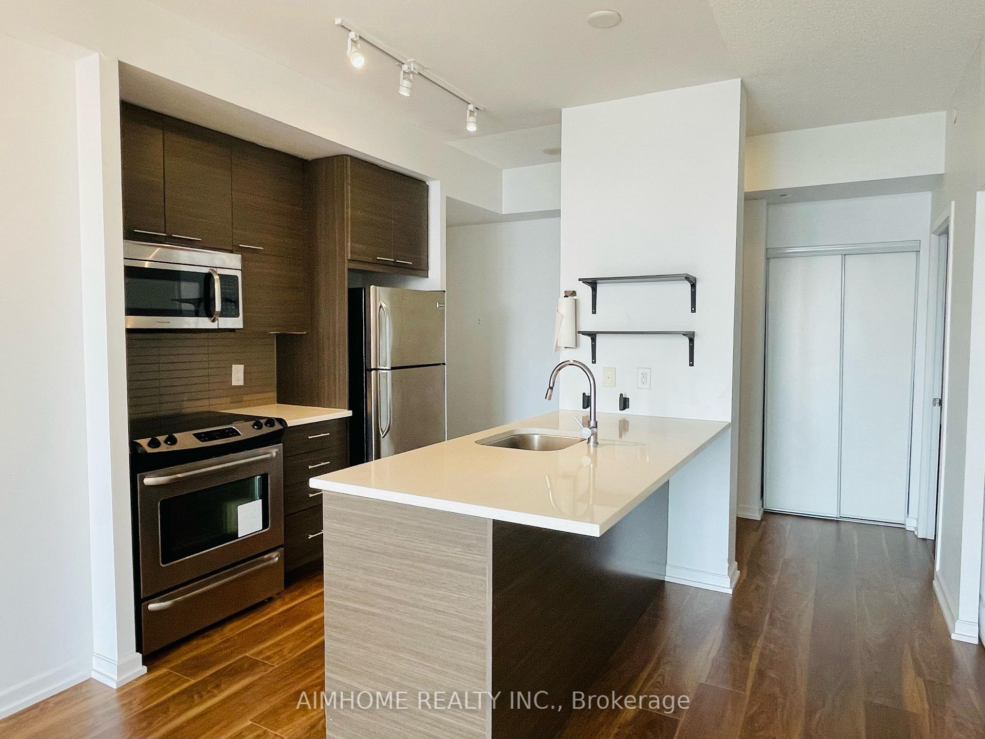 2 Bedrooms Condo at 66 Forest Manor, Toronto For sale