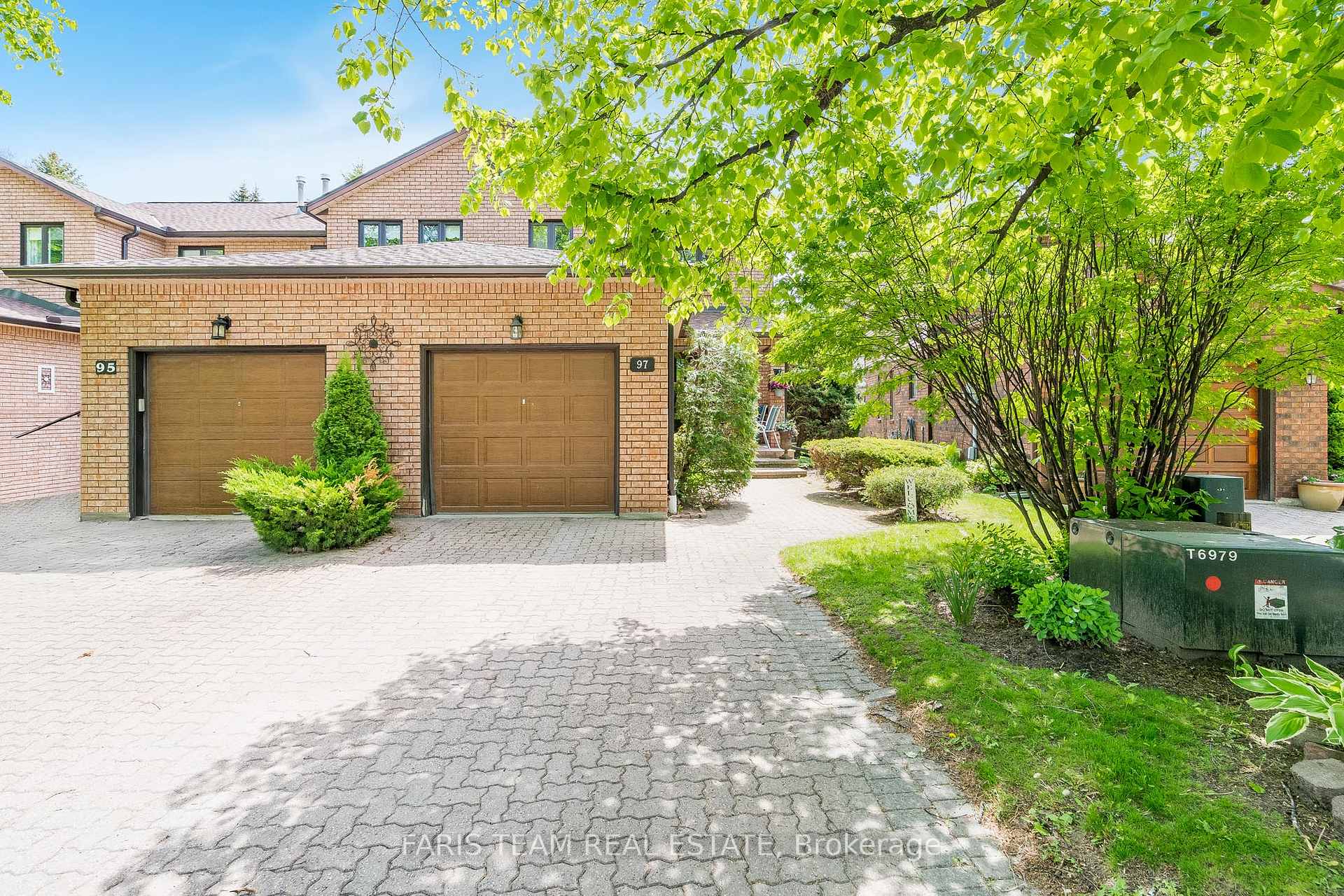 97 Riverview Road, New Tecumseth, ON L9R 1S1