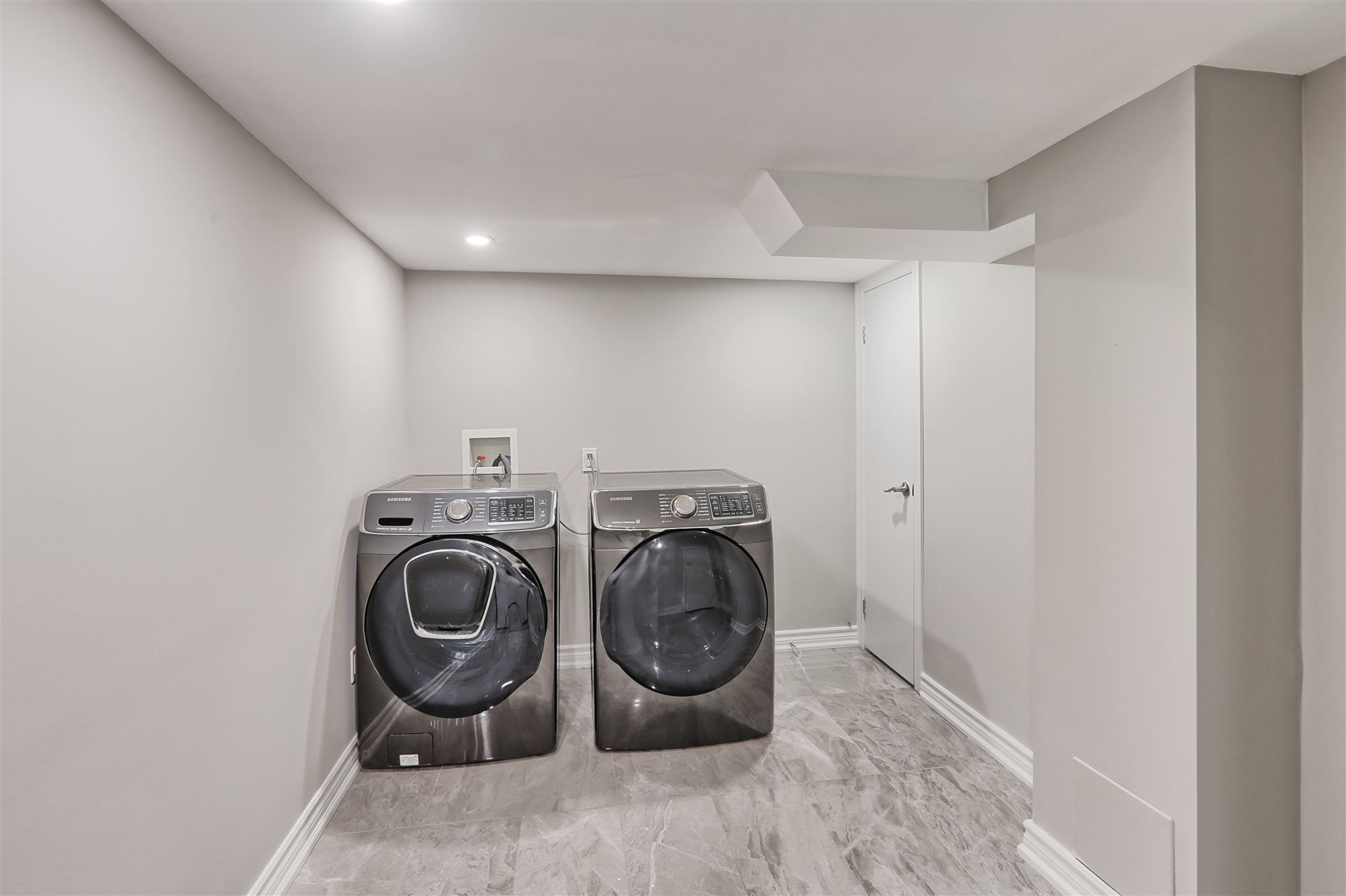 91 Haskins Crescent Lower Level