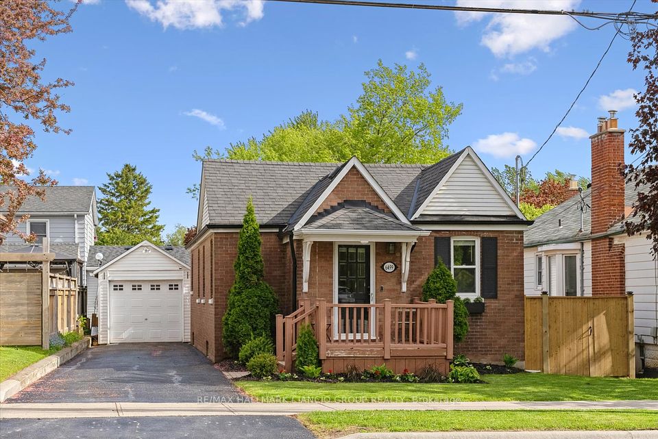 6499 Main Street, Whitchurch-Stouffville, ON L4A 1H1