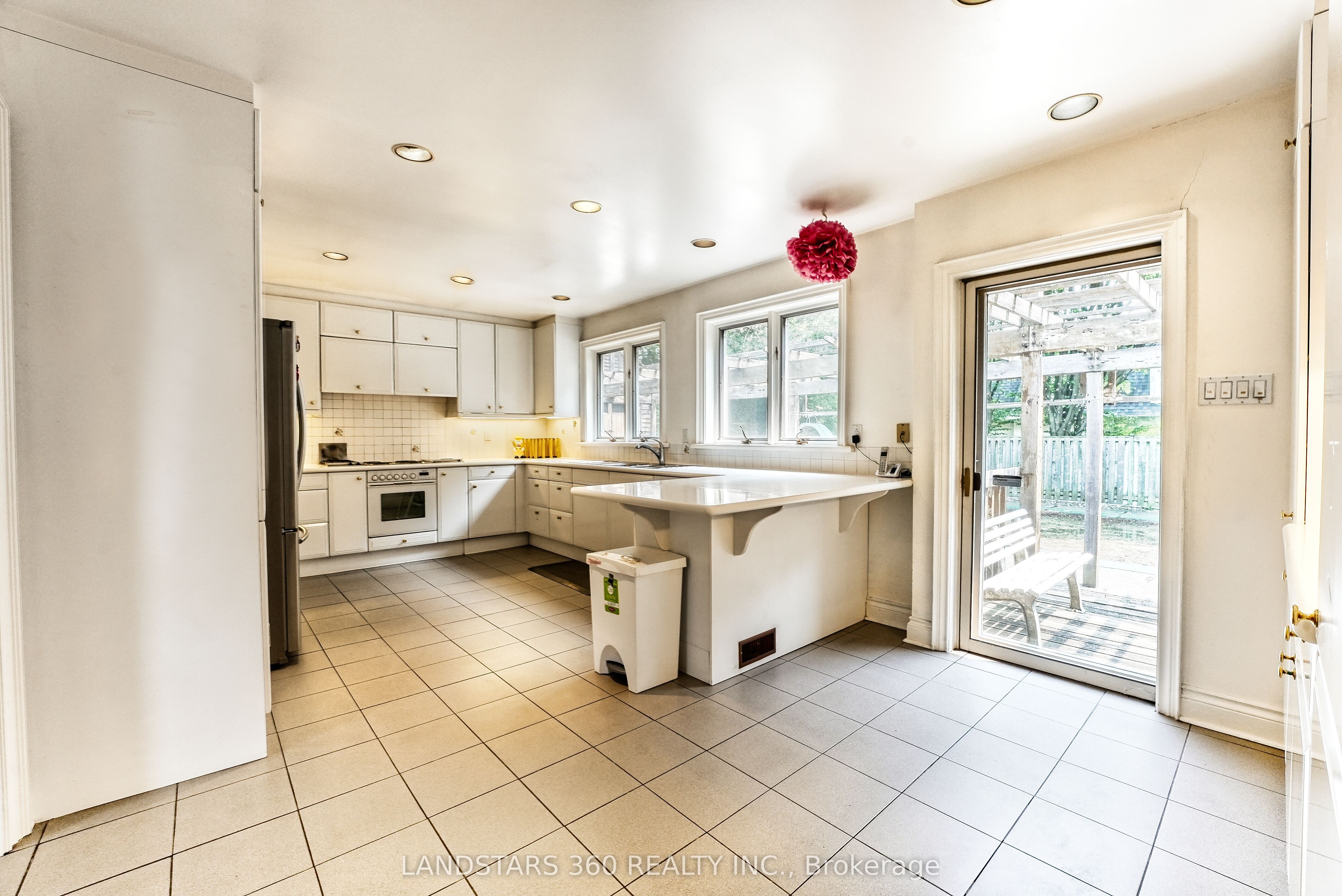 3 Shady Oaks Crescent
