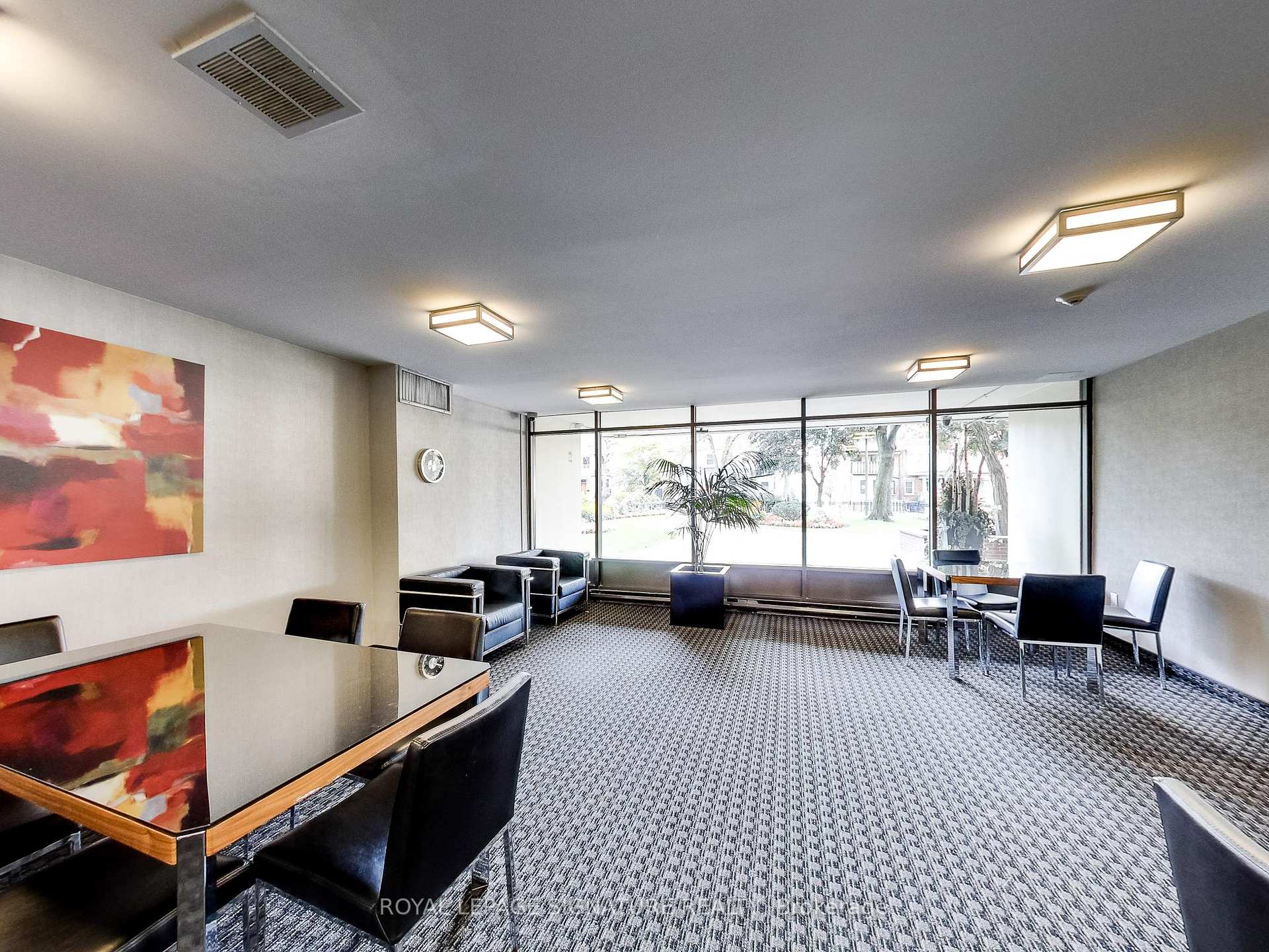 1 Bedroom Condo at 40 Homewood, Toronto For sale