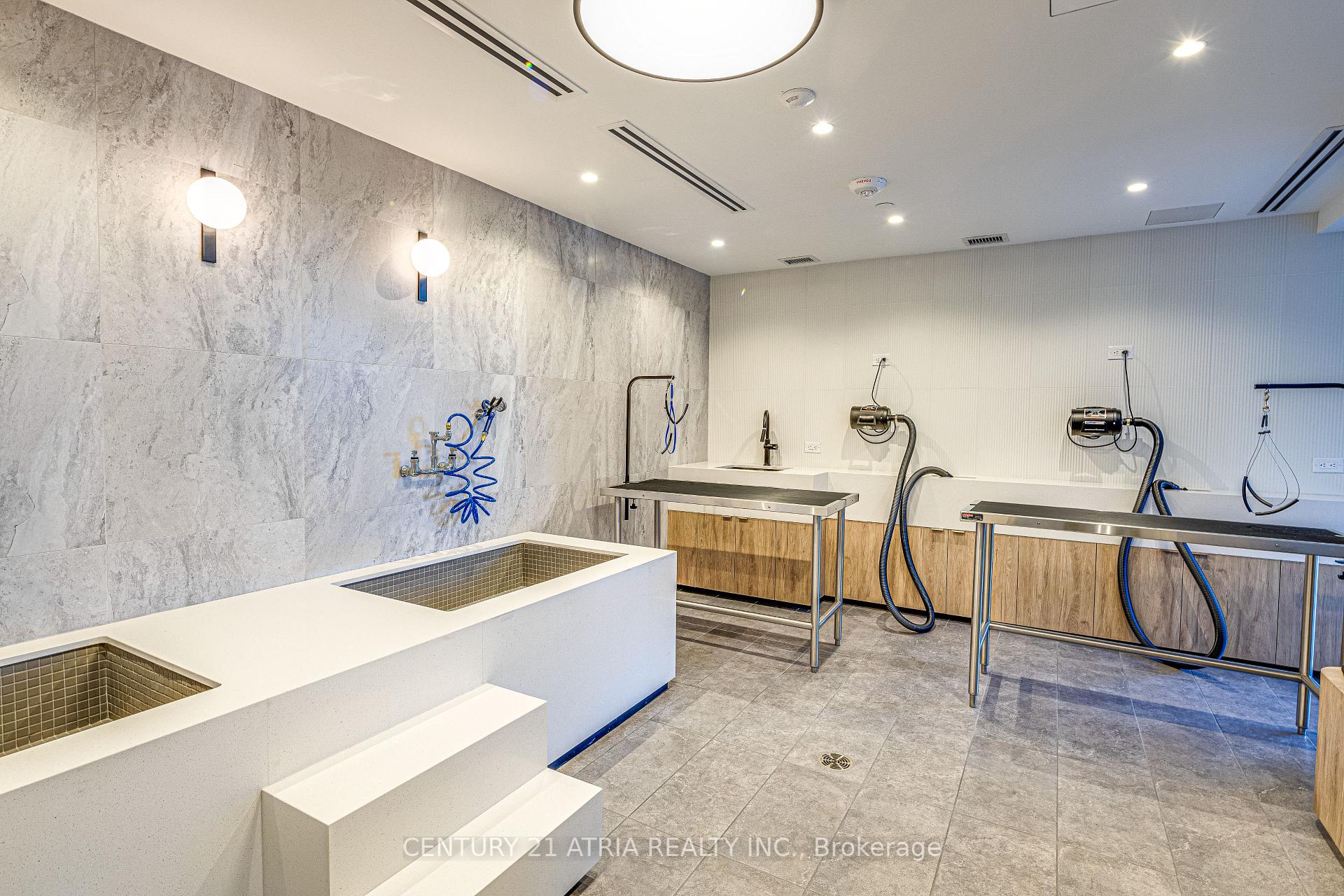3 Bedrooms Condo at 1100 Sheppard, Toronto For sale