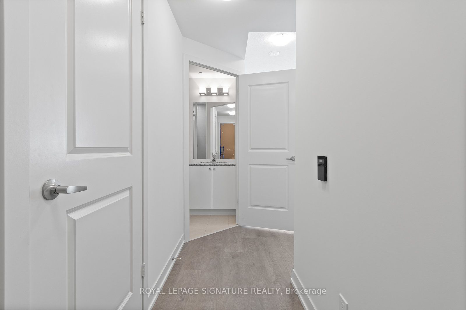 4955 Yonge Street, #3117
