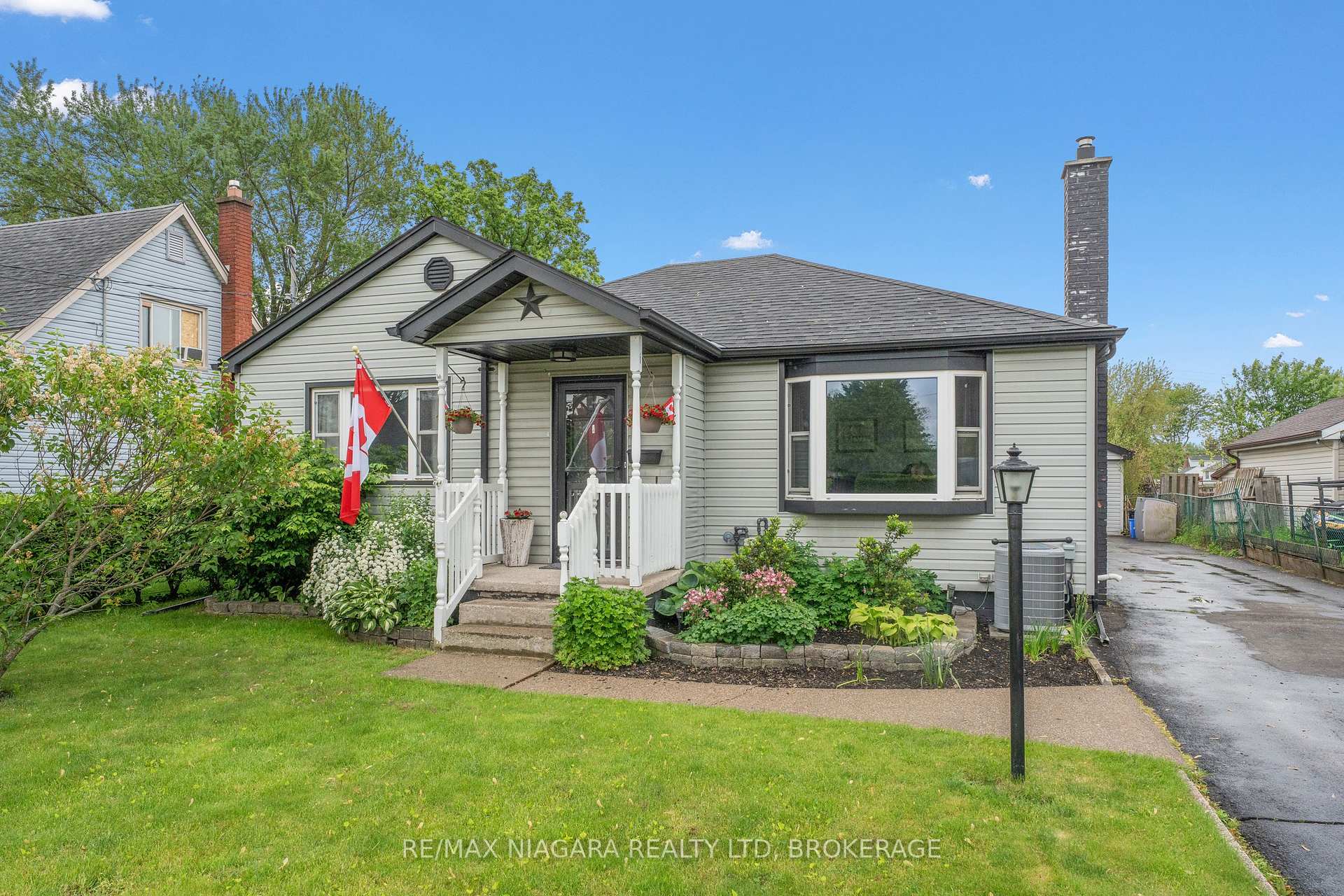 6092 Harold Street, Niagara Falls, ON L2J 1M5