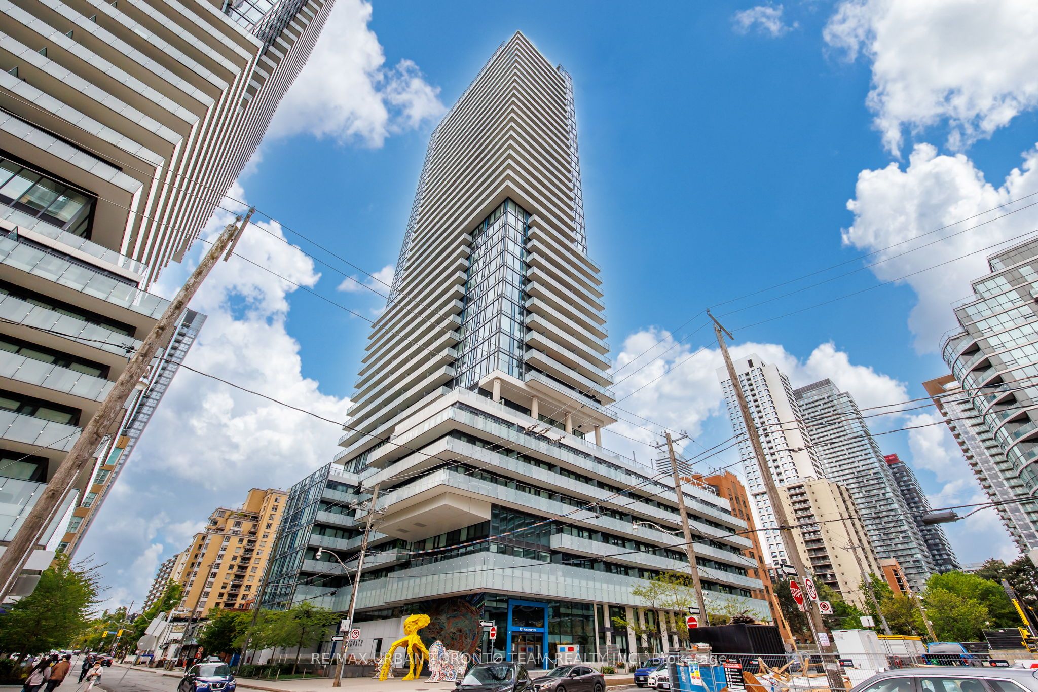 161 Roehampton Avenue, #304