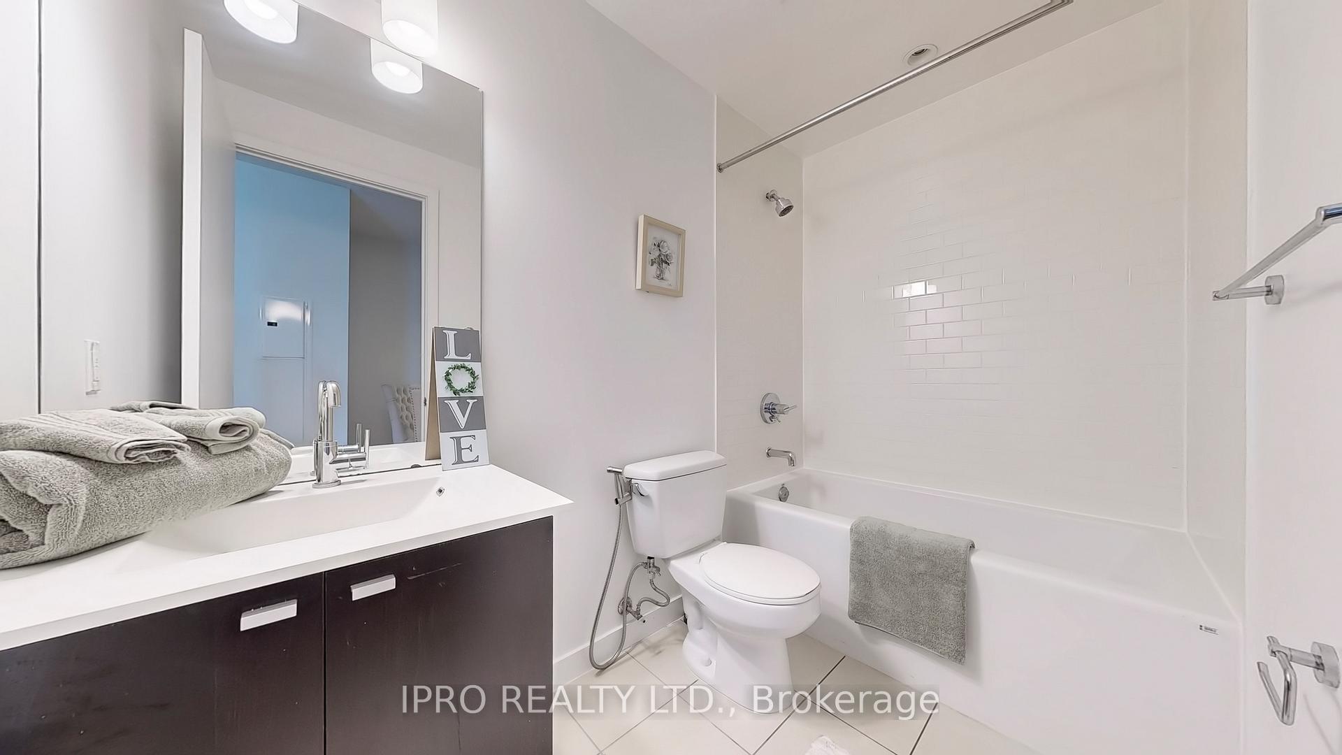 3 Bedrooms Condo at 103 The Queensway, Toronto For sale