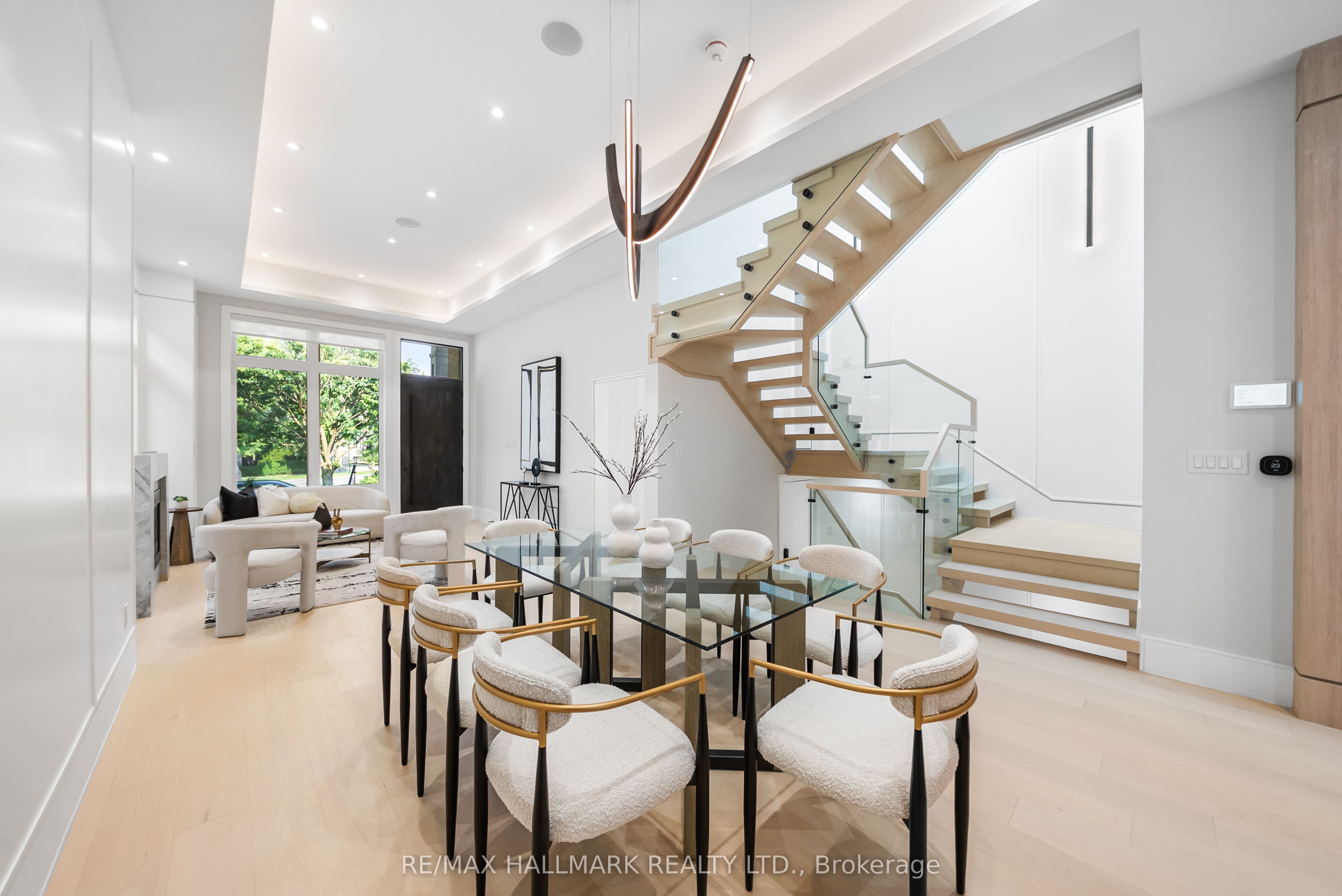 112 Randolph Road