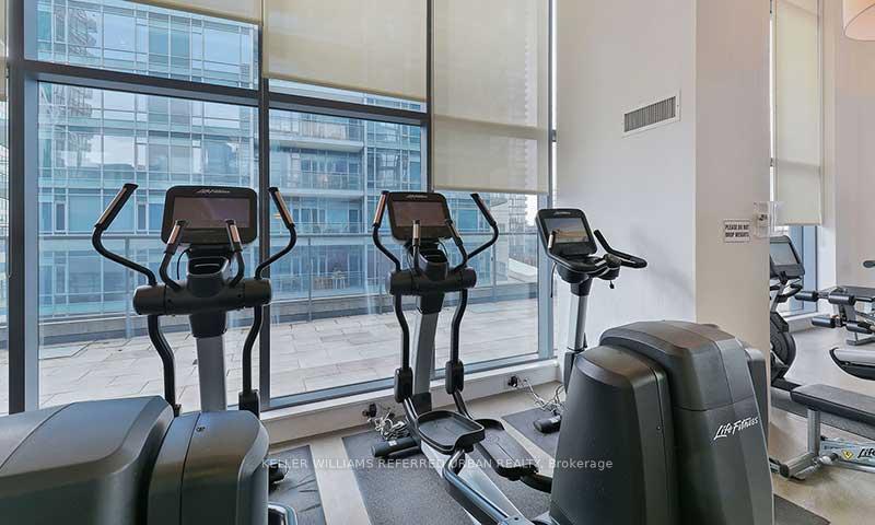 1 Bedroom Condo at 295 Adelaide, Toronto For sale