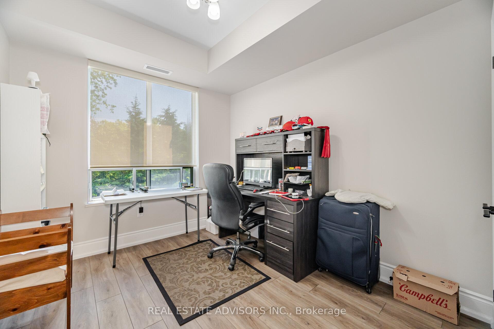 3 Bedrooms Condo at 53 Woodbridge, Vaughan For sale