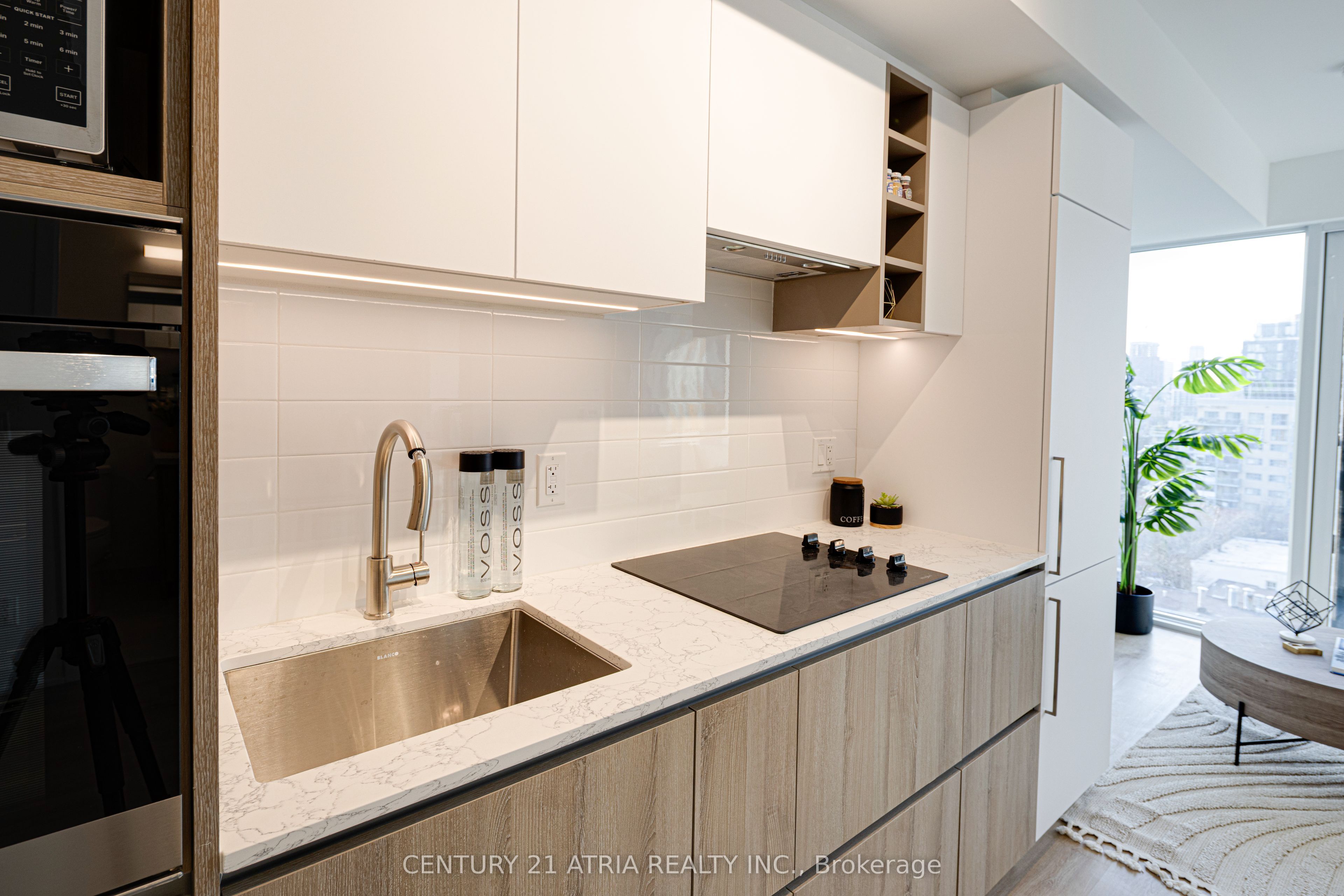 319 Jarvis Street, #916