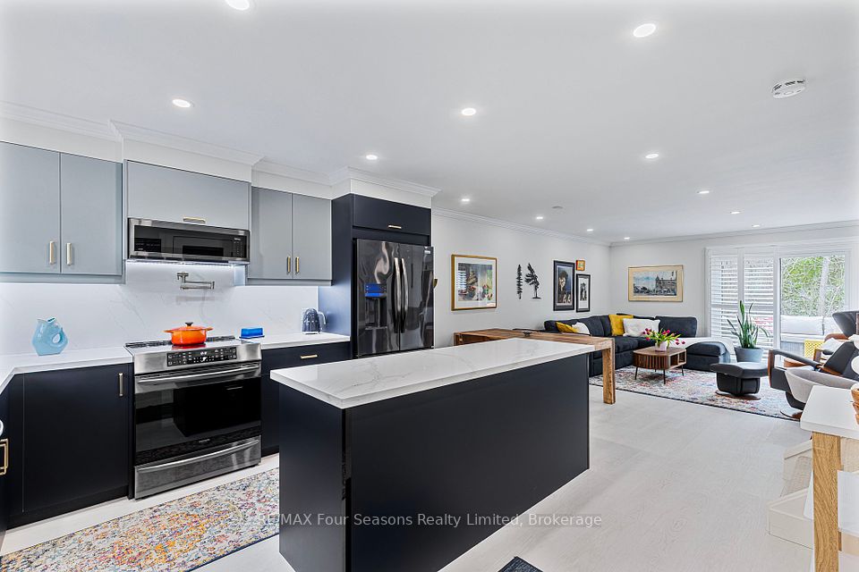 113 Escarpment